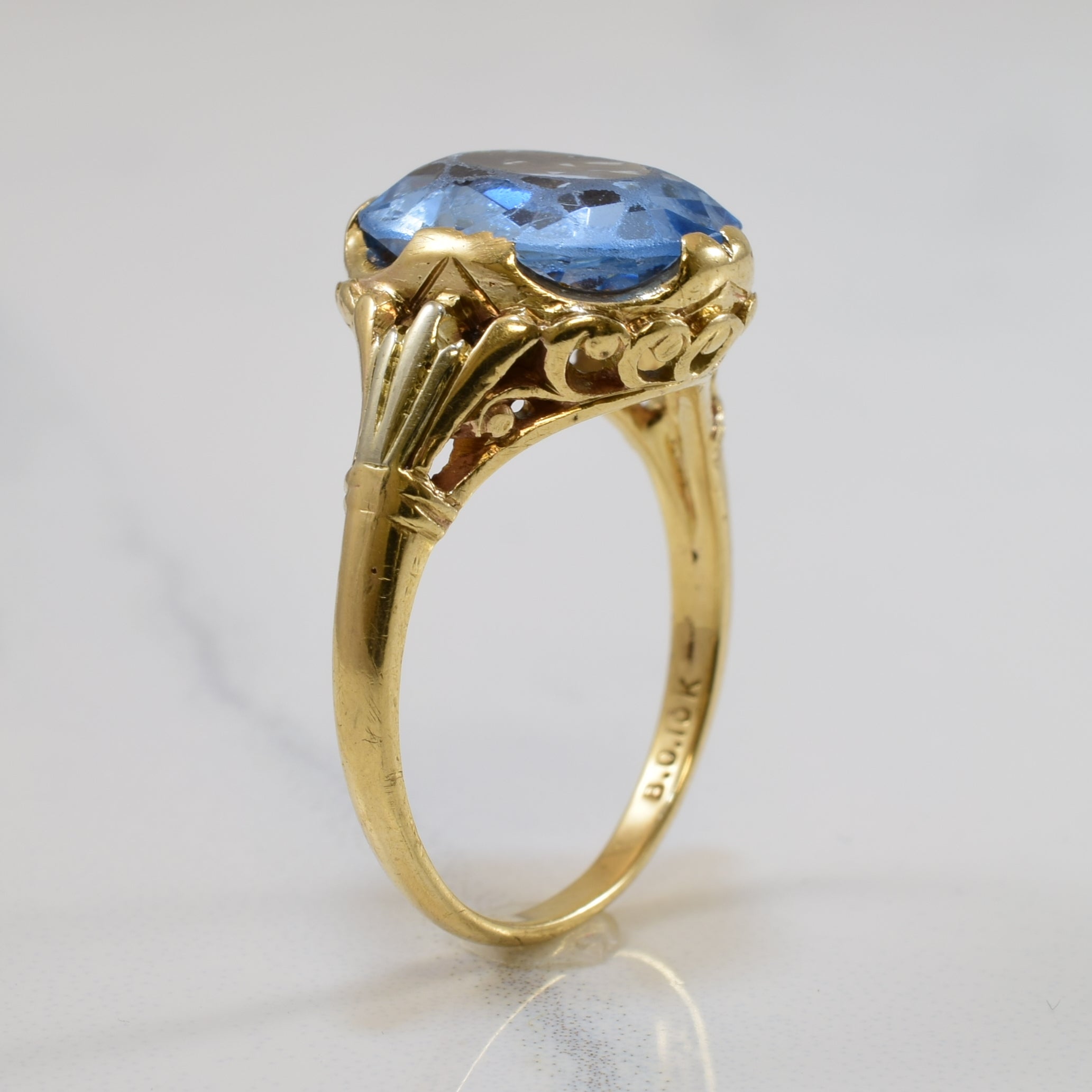 Oval Synthetic Spinel Cocktail Ring | 6.00ct | SZ 7 |
