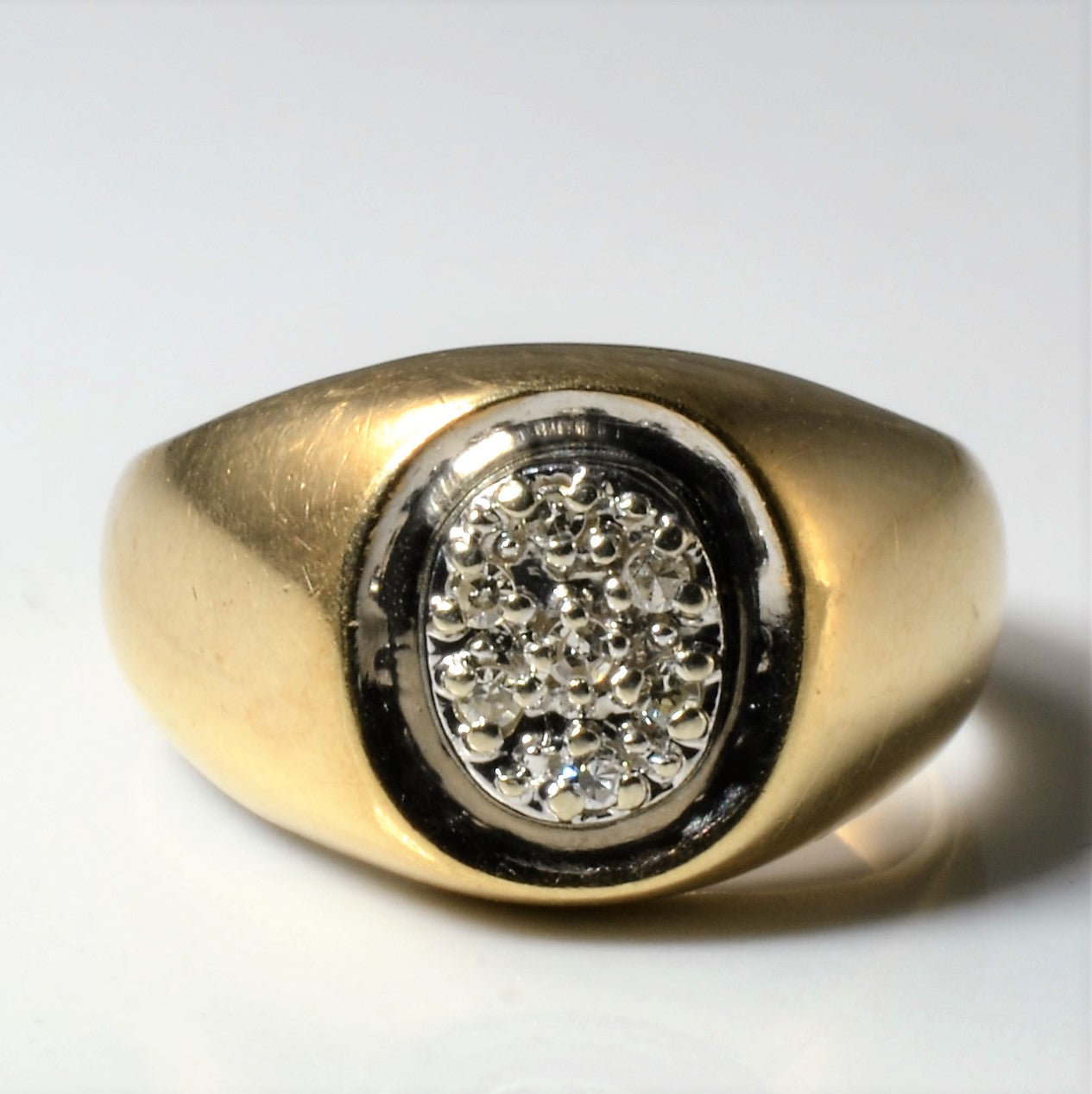 Oval Cluster Diamond Dome Ring | 0.07ctw | SZ 6 |