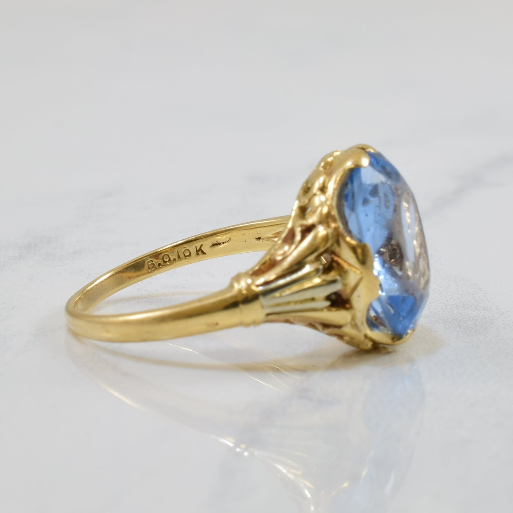Oval Synthetic Spinel Cocktail Ring | 6.00ct | SZ 7 |