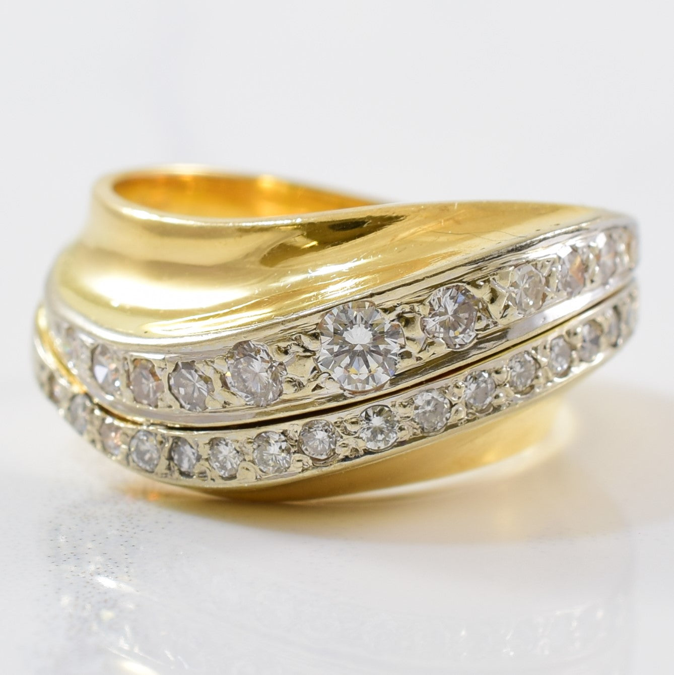 Round Brilliant Diamond Wave Ring | 0.38ctw | SZ 4.75 |