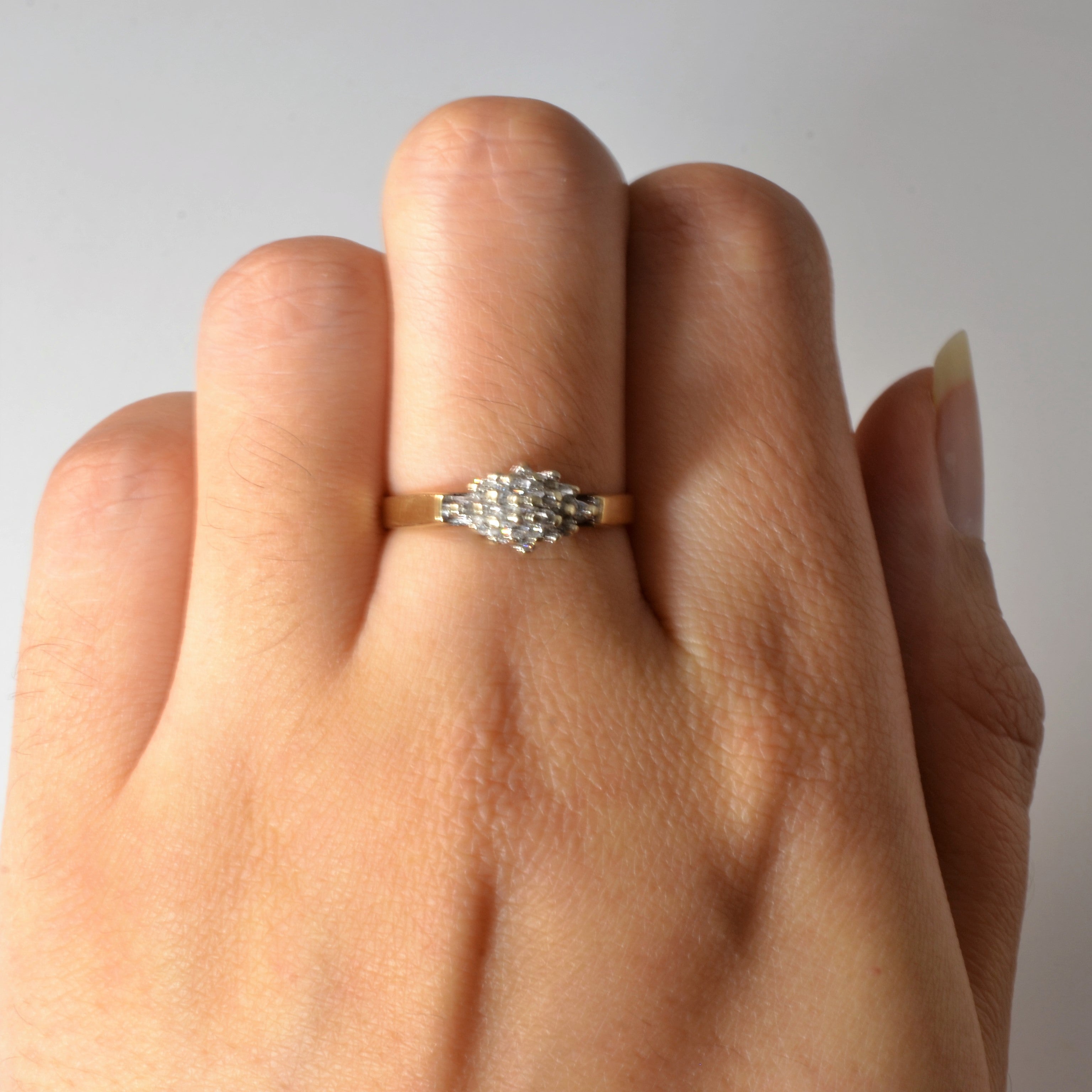 Diamond Cluster Ring | 0.18ctw | SZ 7 |