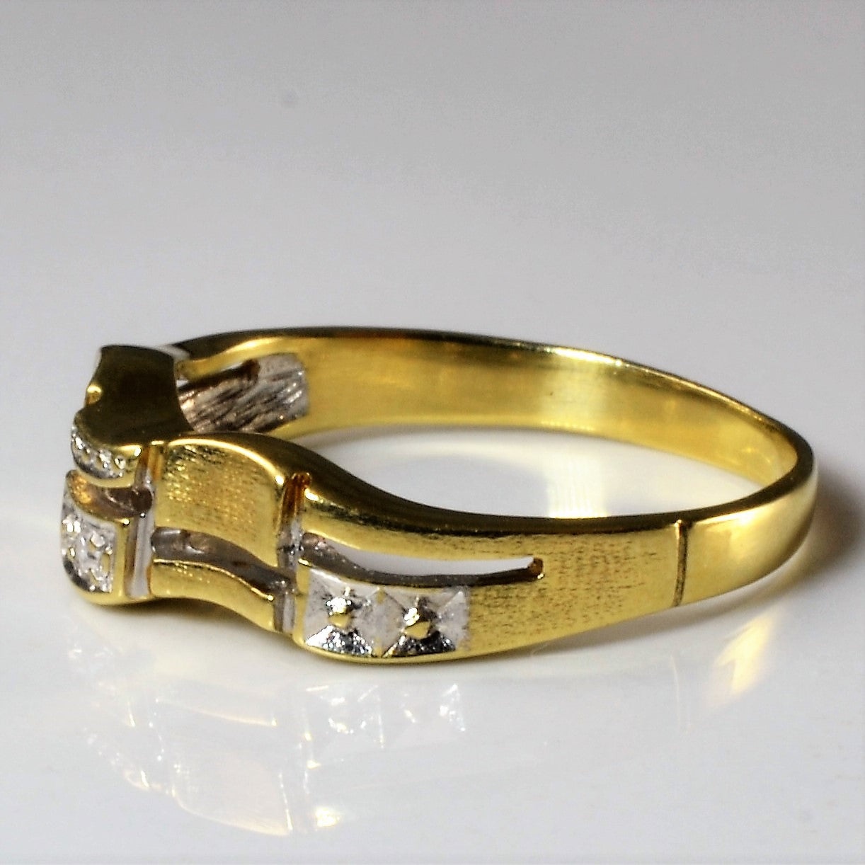 Textured Double Row Diamond Wave Band | 0.01ct | SZ 6.25 |