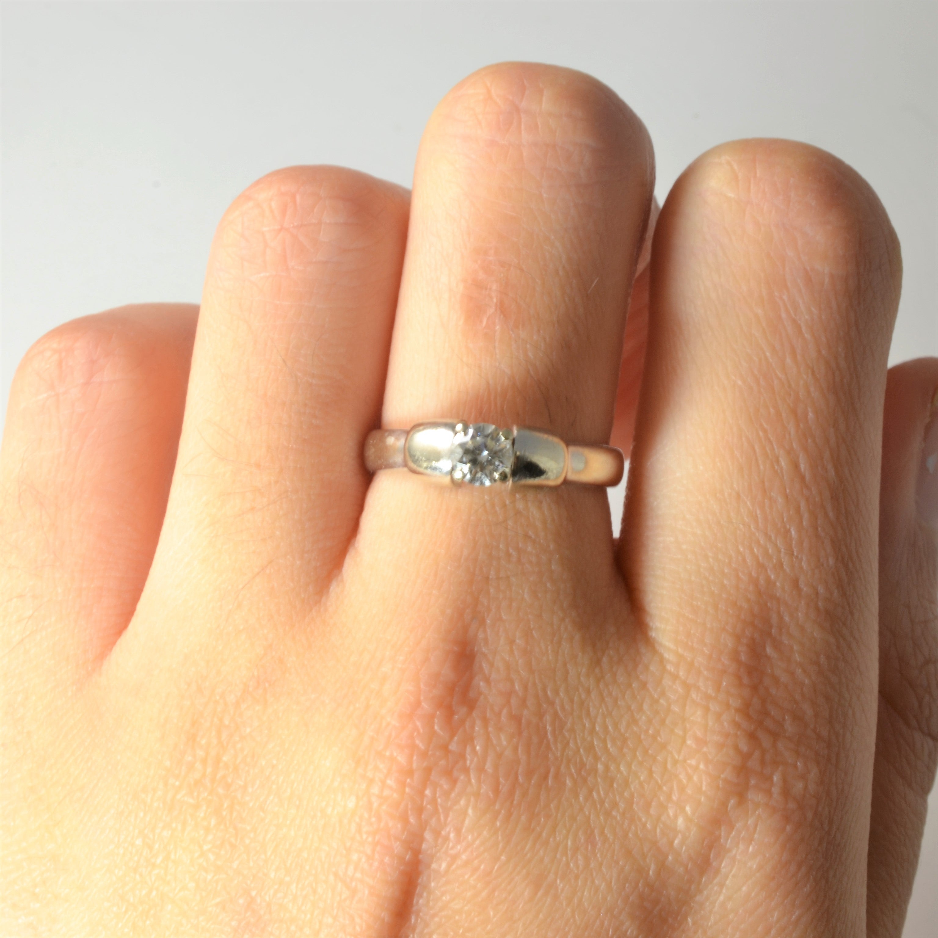 Ridged Solitaire Diamond Ring | 0.31ct | SZ 6.5 |