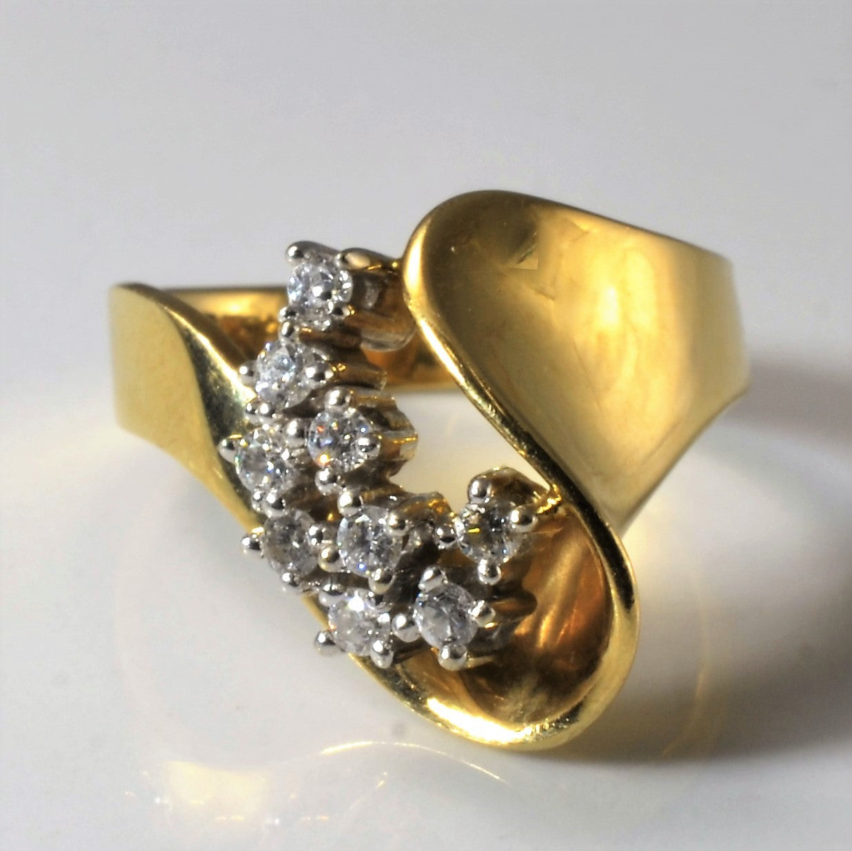 Diamond Swoop Cluster Cocktail Ring | 0.18ctw | SZ 6.5 |
