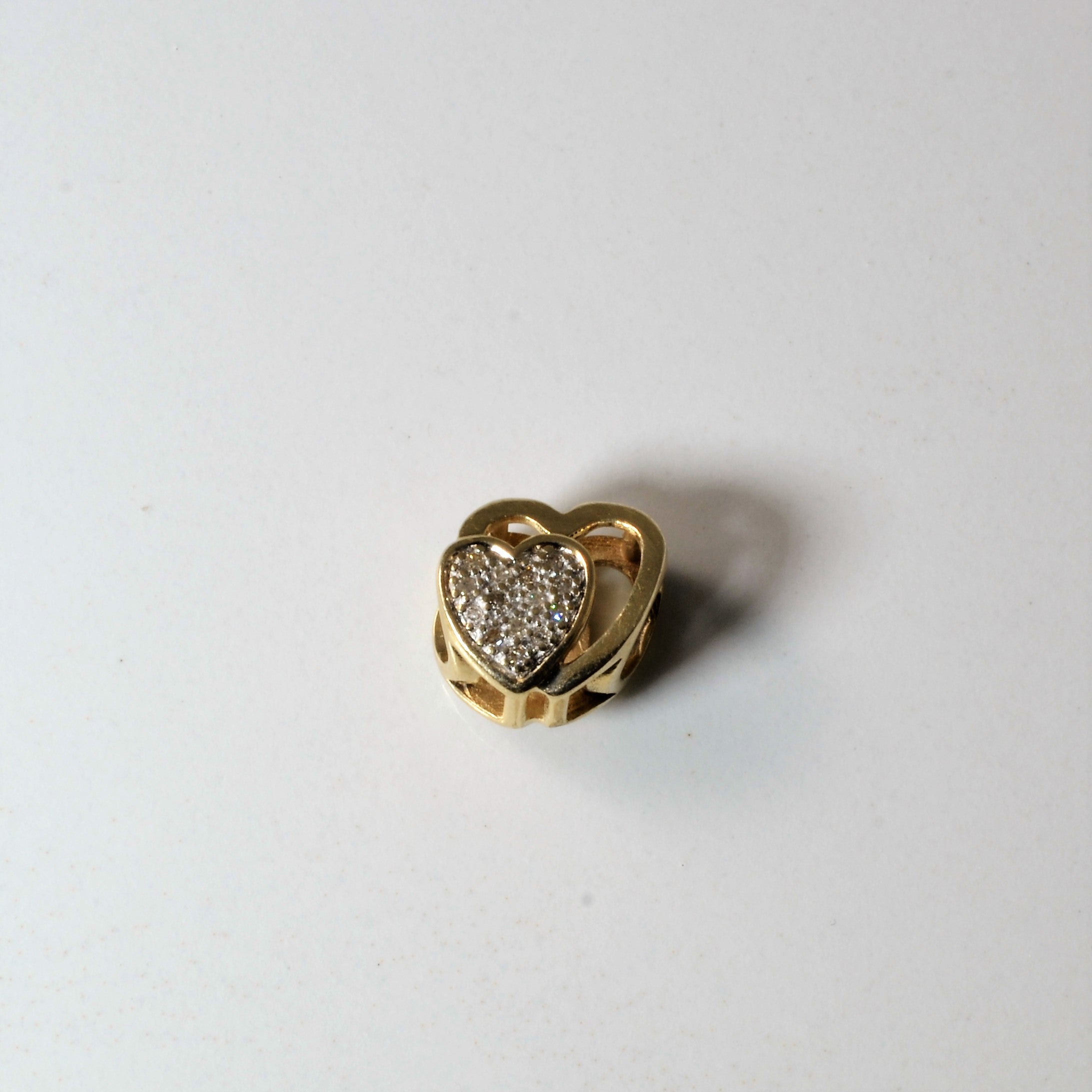 Pendentif cœur pavé de diamants | 0,06 ct |