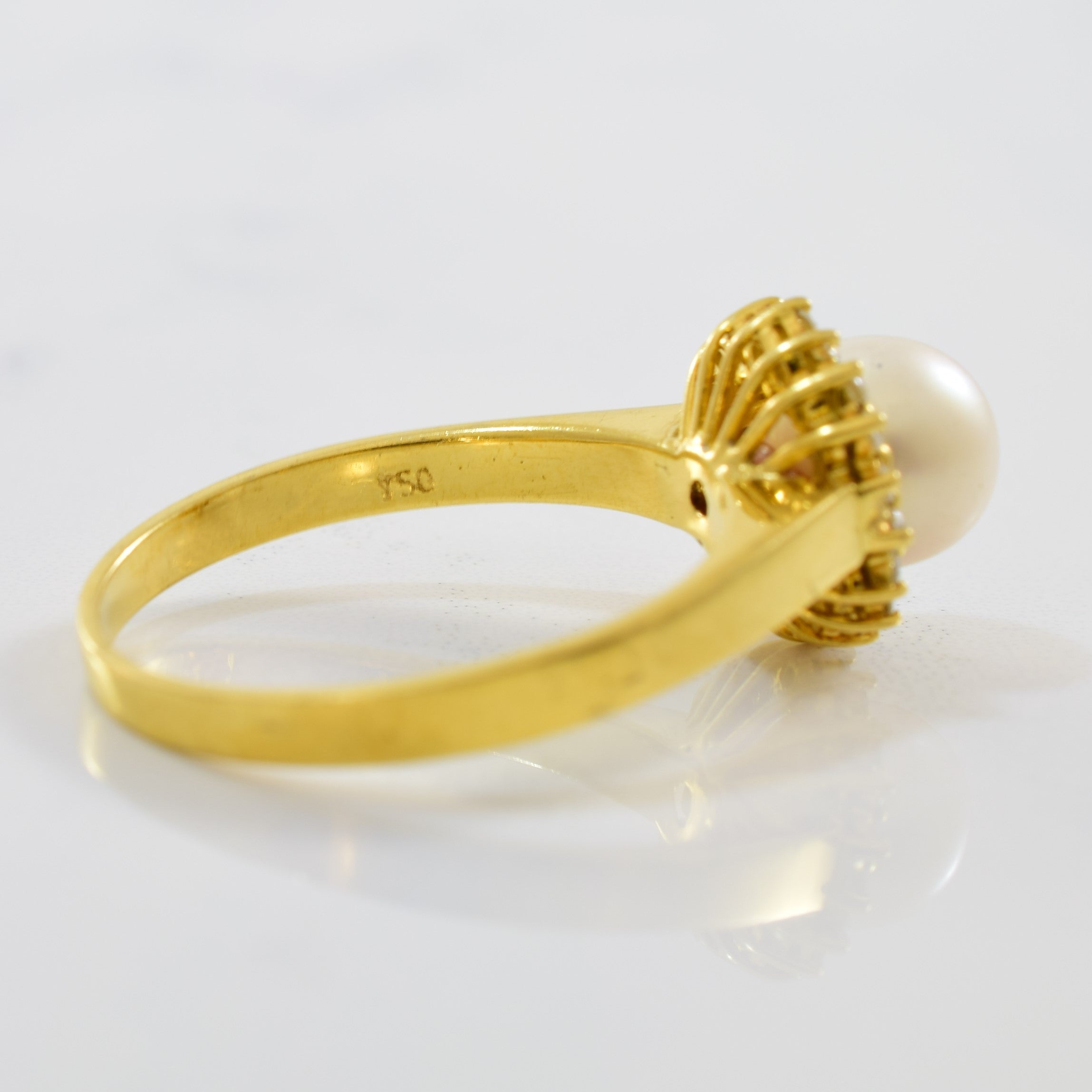 Pearl & Diamond Halo Ring | 0.18ctw, 3.10ct | SZ 9.25 |
