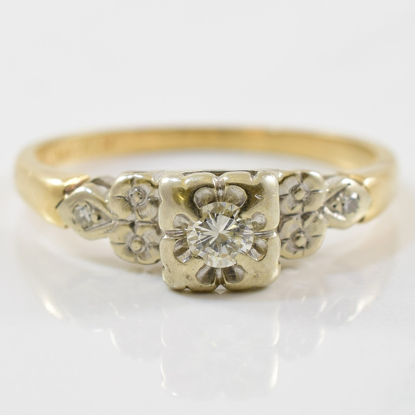 Illusion Set Diamond Floral Design Ring | 0.09 ctw | SZ 5.75 |