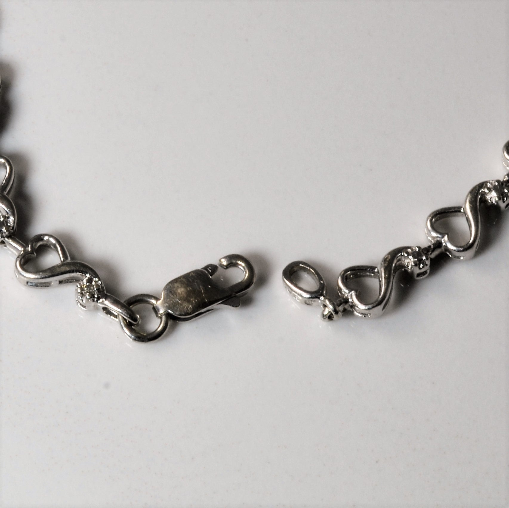 Diamond Heart Link Bracelet | 0.04ctw | 7.5" |