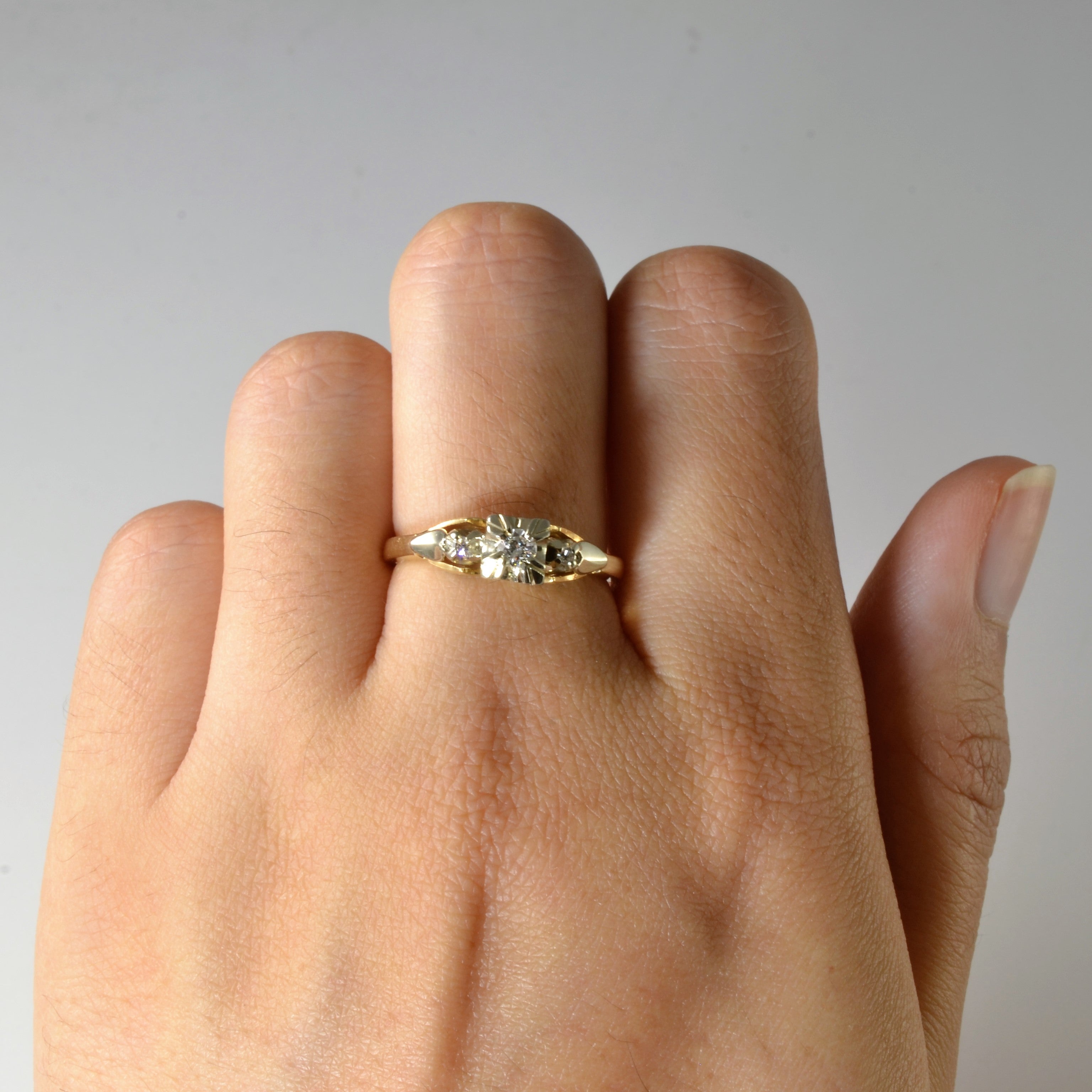 High Set Retro Diamond Ring | 0,13ctw | SZ 7 |