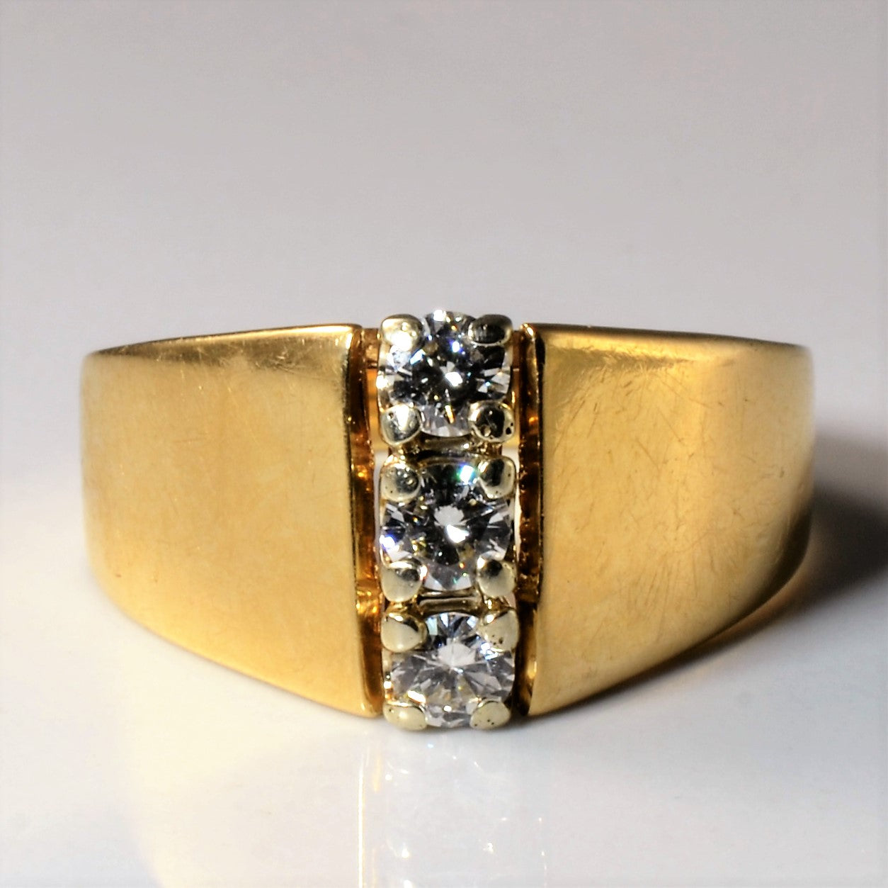 Bague large à trois pierres verticales | 0,40 ct au total | Taille 8,5 |
