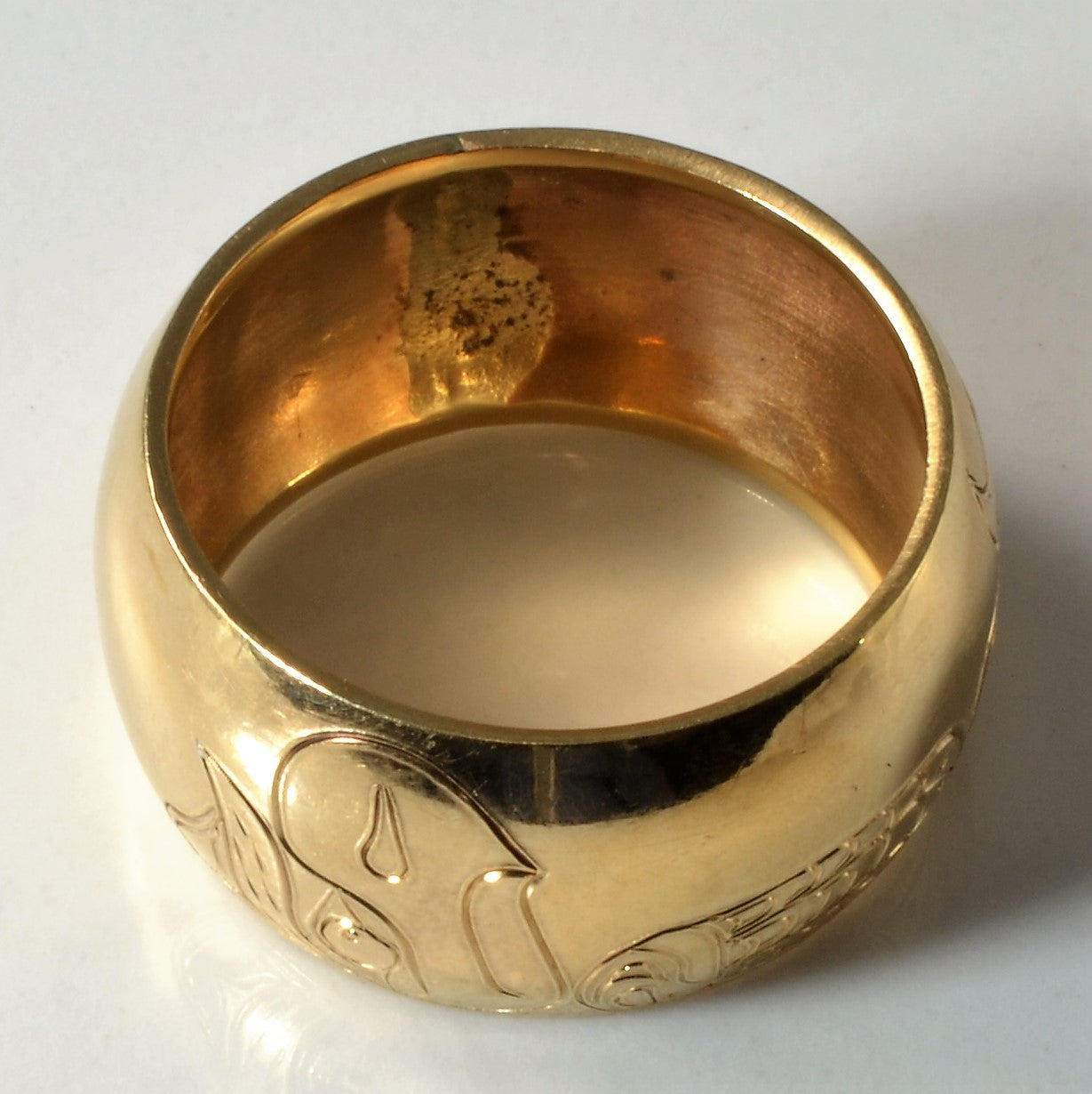 Hand Carved Indigenous Art Wide Band | SZ 6 |