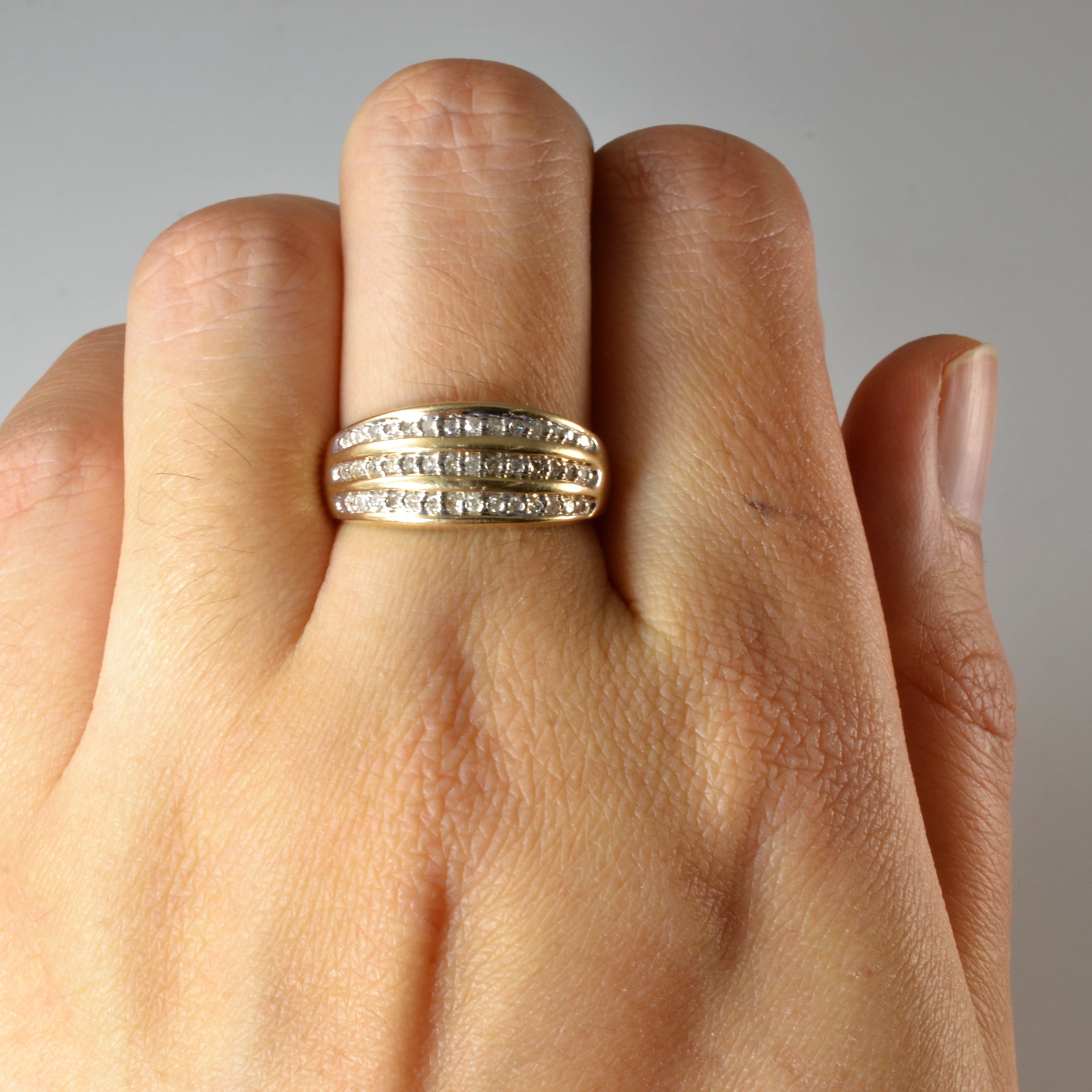 Triple Row Diamond Ring | 0.21ctw | SZ 6.75 |