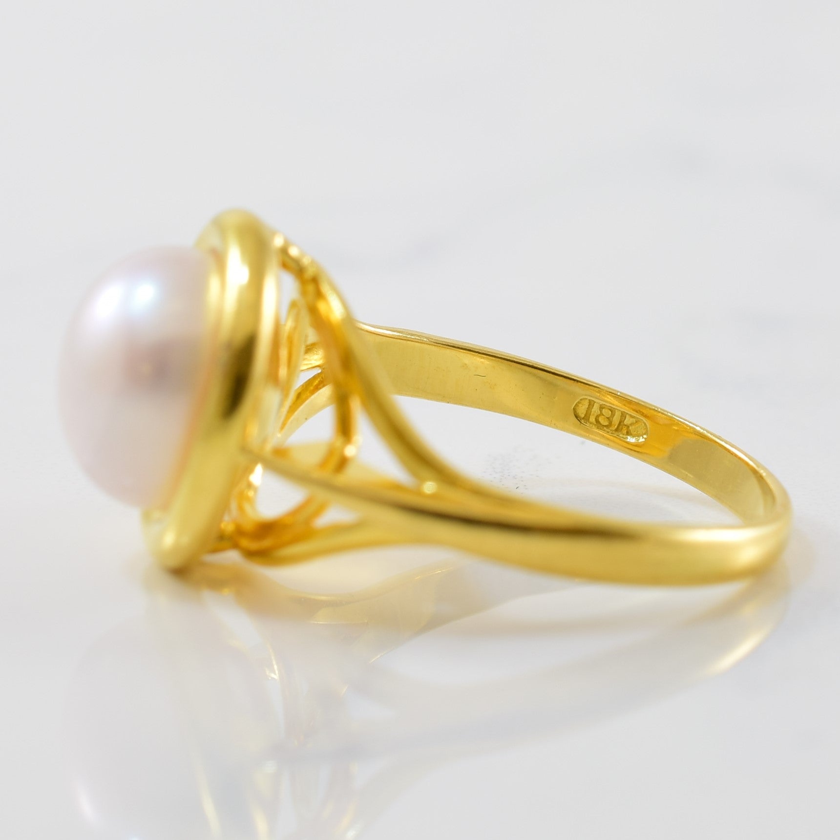 Bezel Set Button Pearl Ring | 3.60ct | SZ 6.25 |