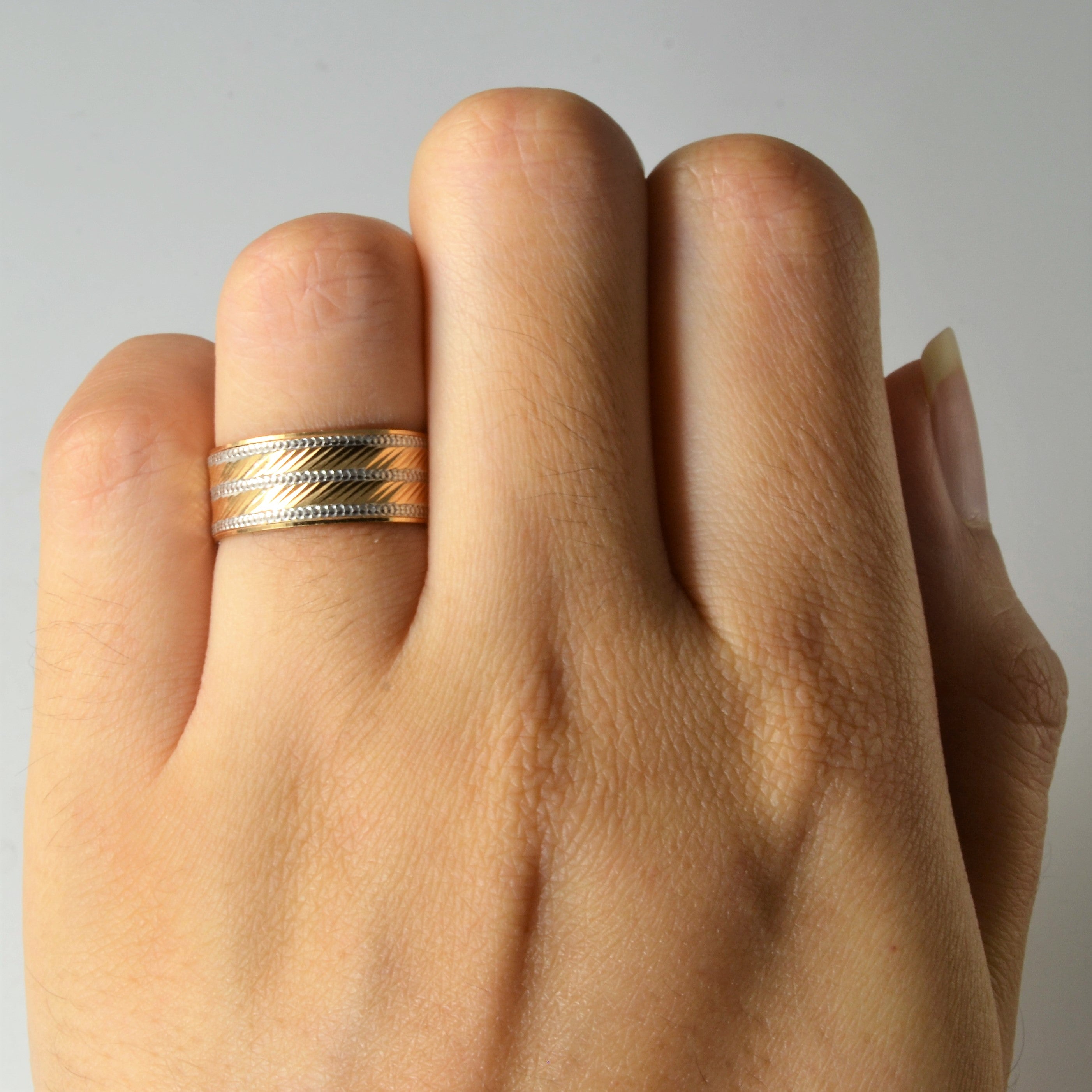 Textured Two Tone Gold Wide Band | SZ 5.5 |