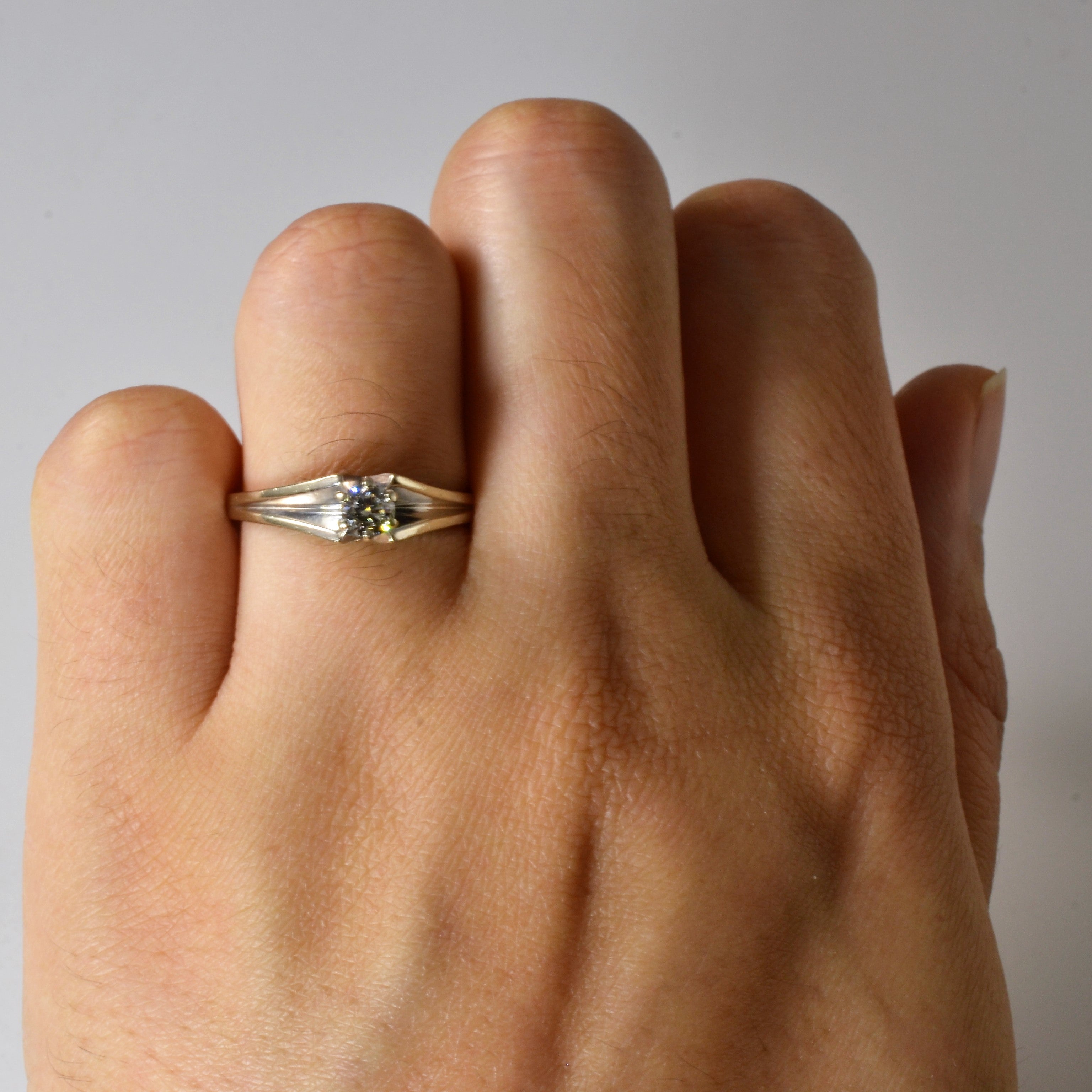 Flared Solitaire Diamond Ring | 0.29ct | SZ 6.75 |