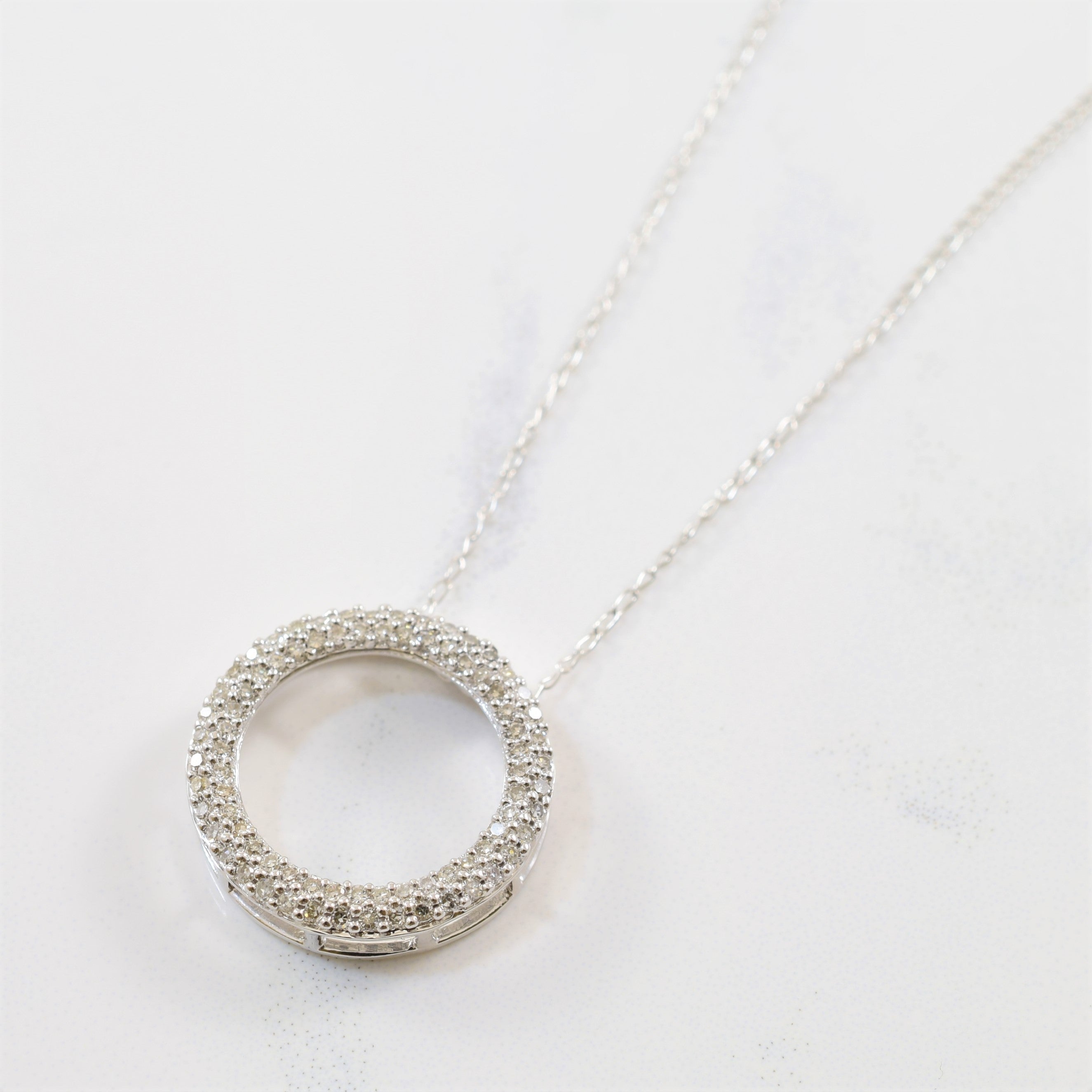 Diamond Circle Pendant | 0.20 ctw | SZ 20" |