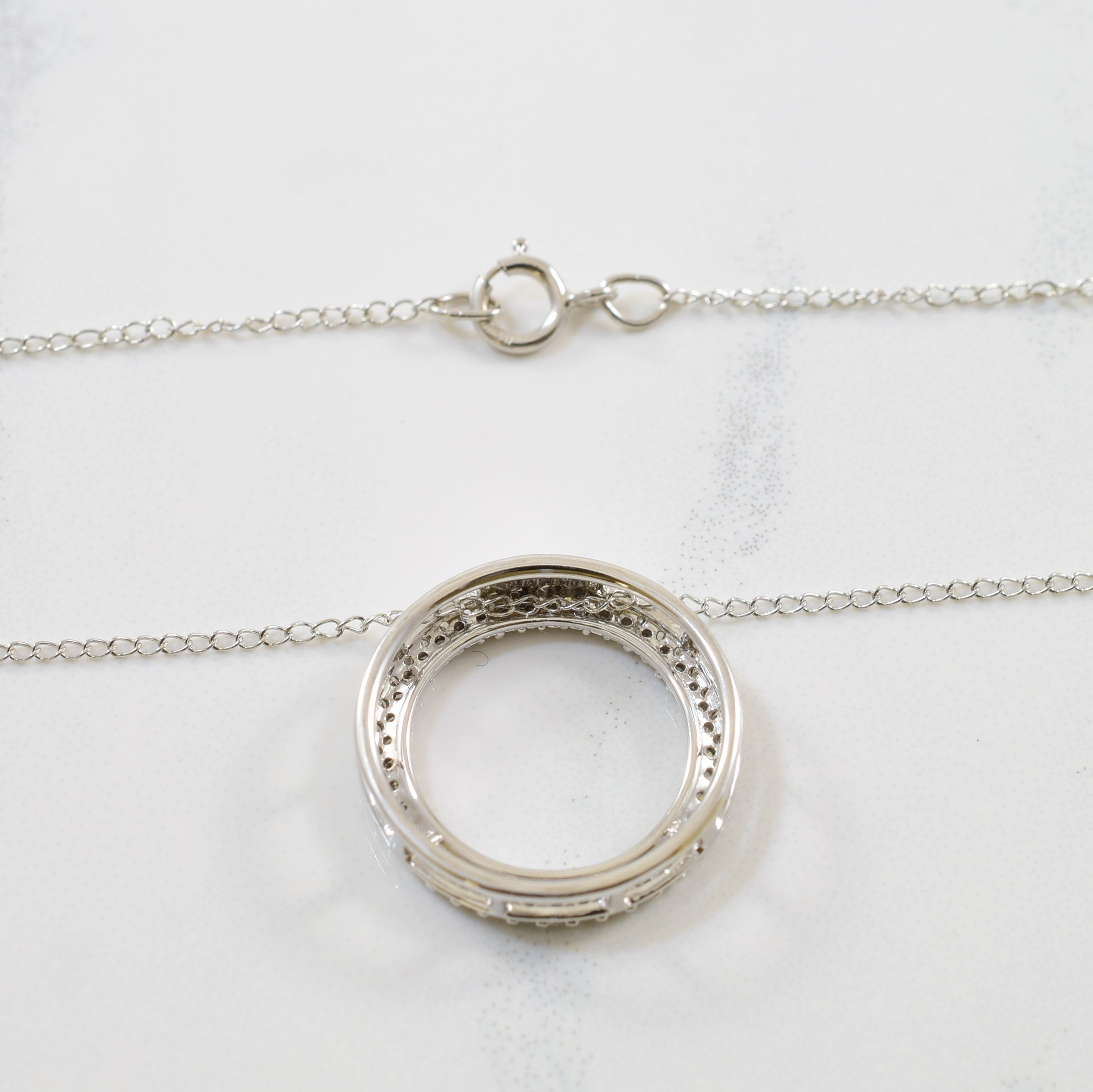 Diamond Circle Pendant | 0.20 ctw | SZ 20" |