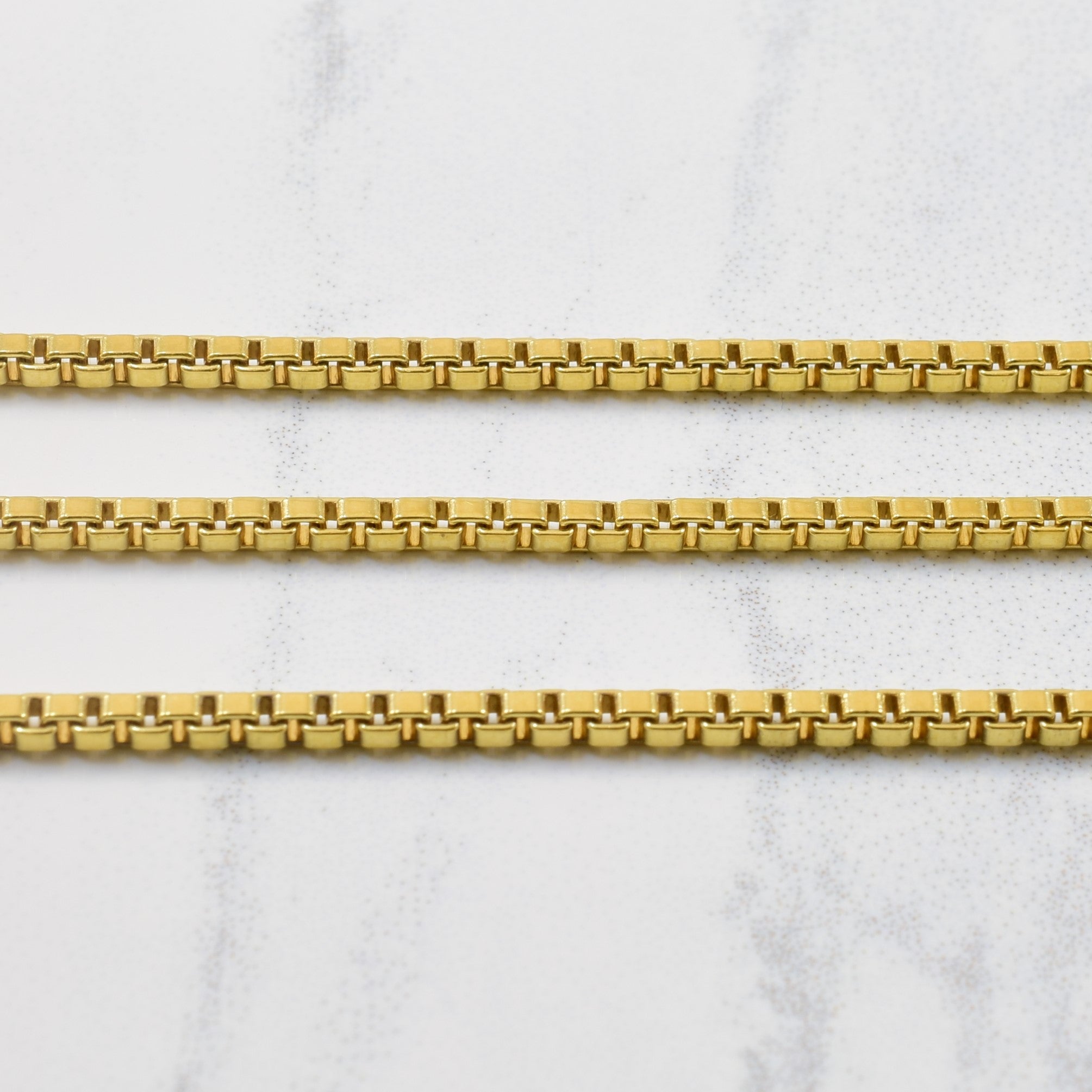 Vintage Italian Hallmarked 18k Yellow Gold Box Chain | 19" |