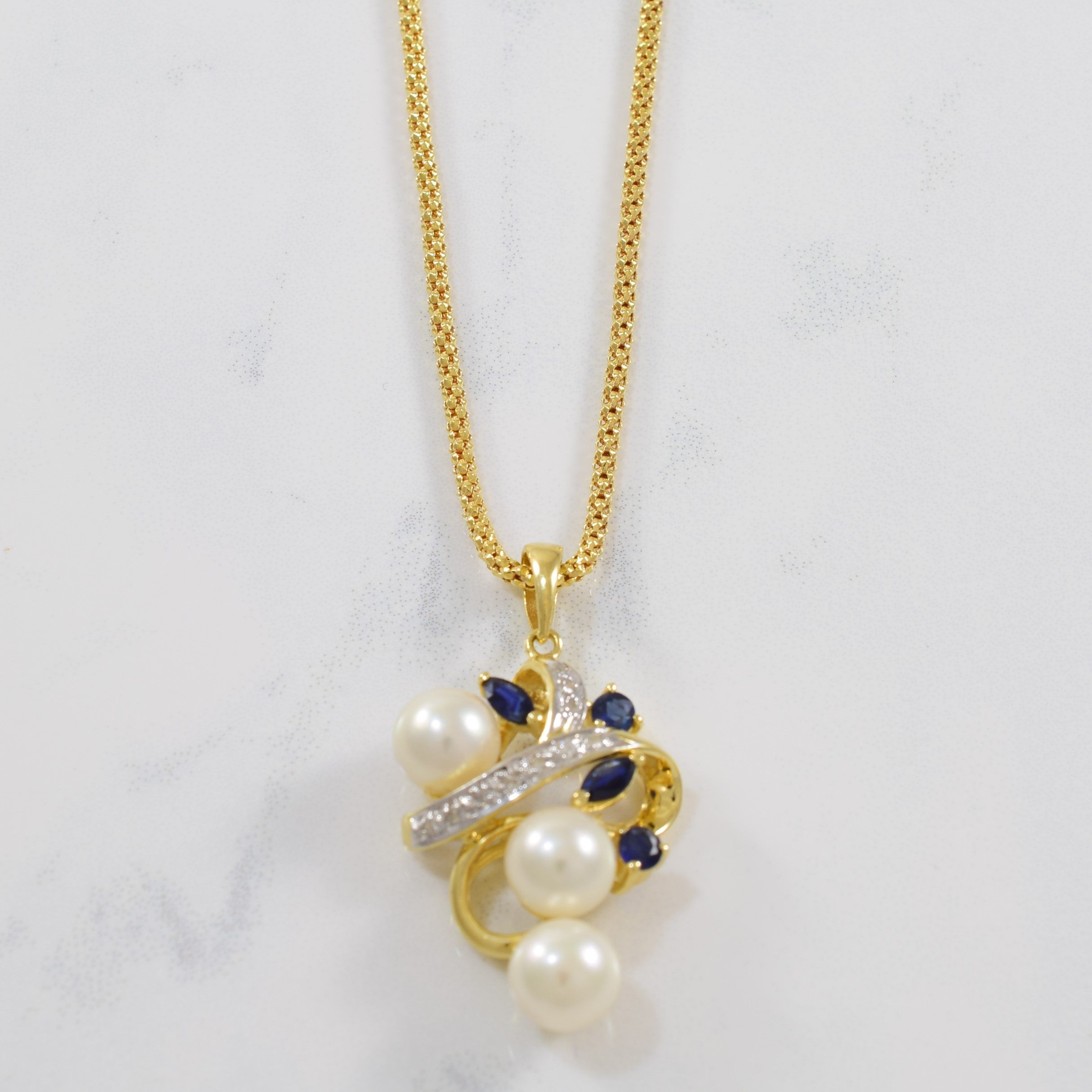 Twisted Sapphire & Pearl Necklace | 0.05ctw, 0.70ctw, 7.50ctw | 17" |