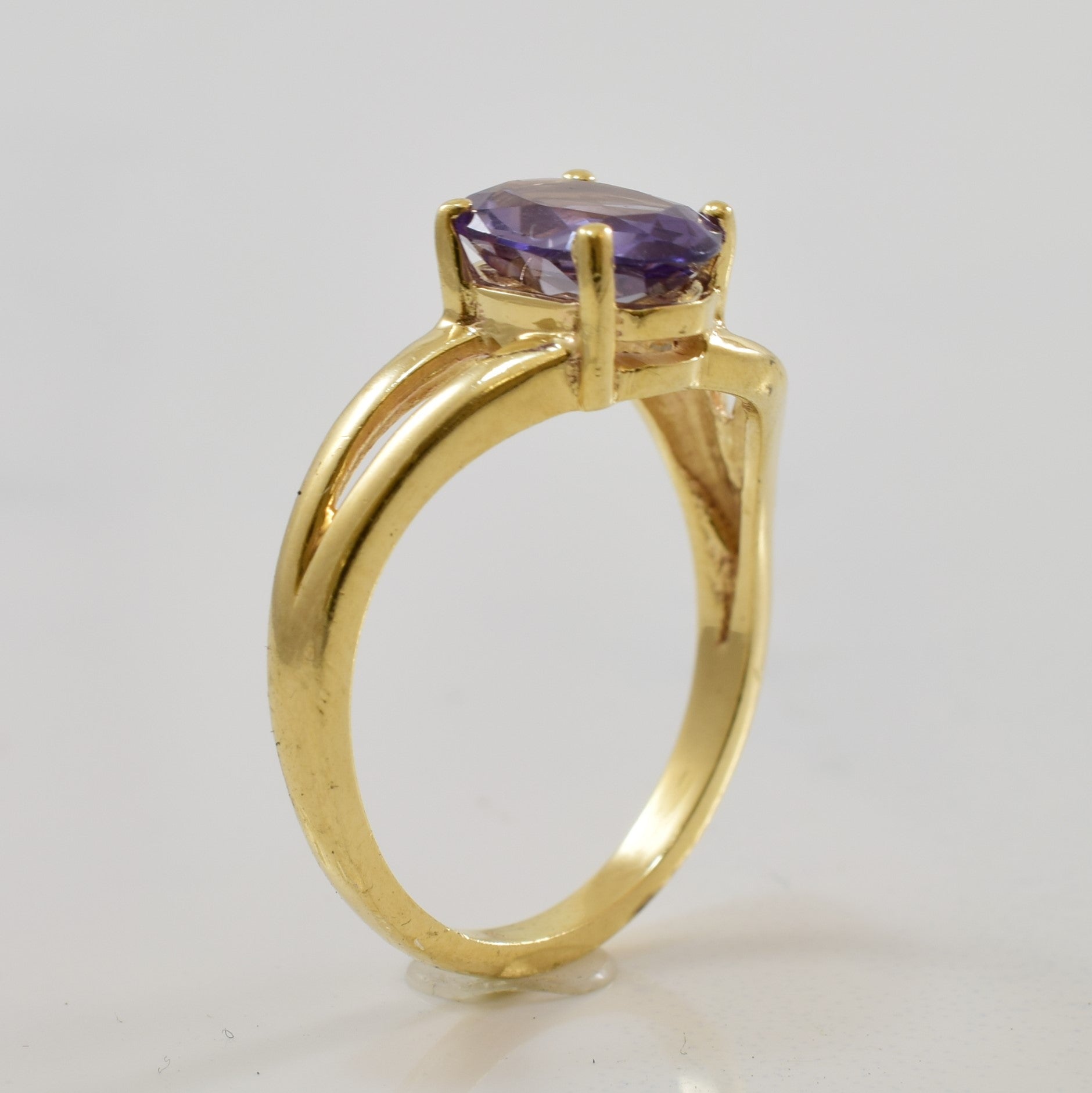 Purple Sapphire & Diamond Split Shank Ring | 0.99ct, 0.01ctw | SZ 5.5 |