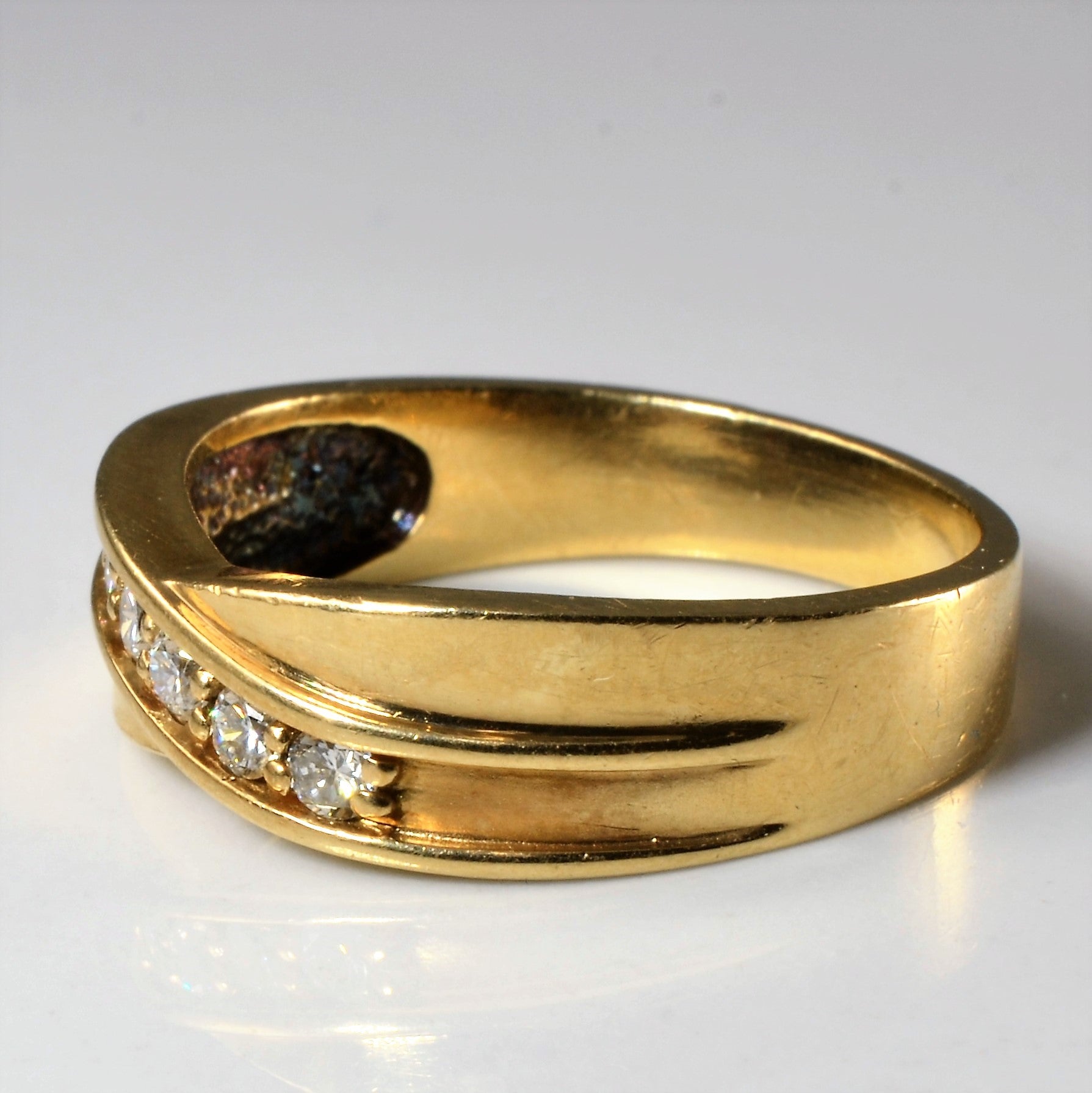 Five Stone Diamond Crossover Ring | 0.25ctw | SZ 11.5 |