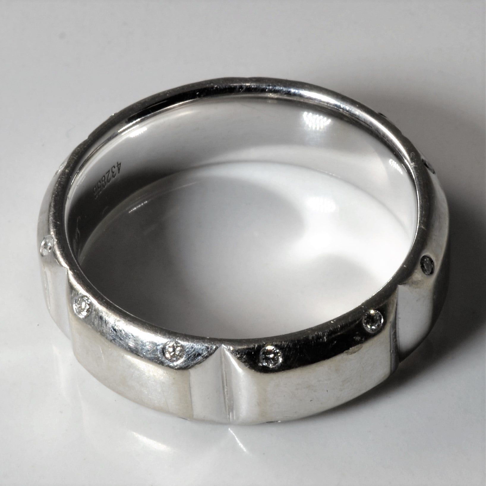 Simon G' Flush Set Diamond Textured Ring | 0.12ctw | SZ 10.5 |