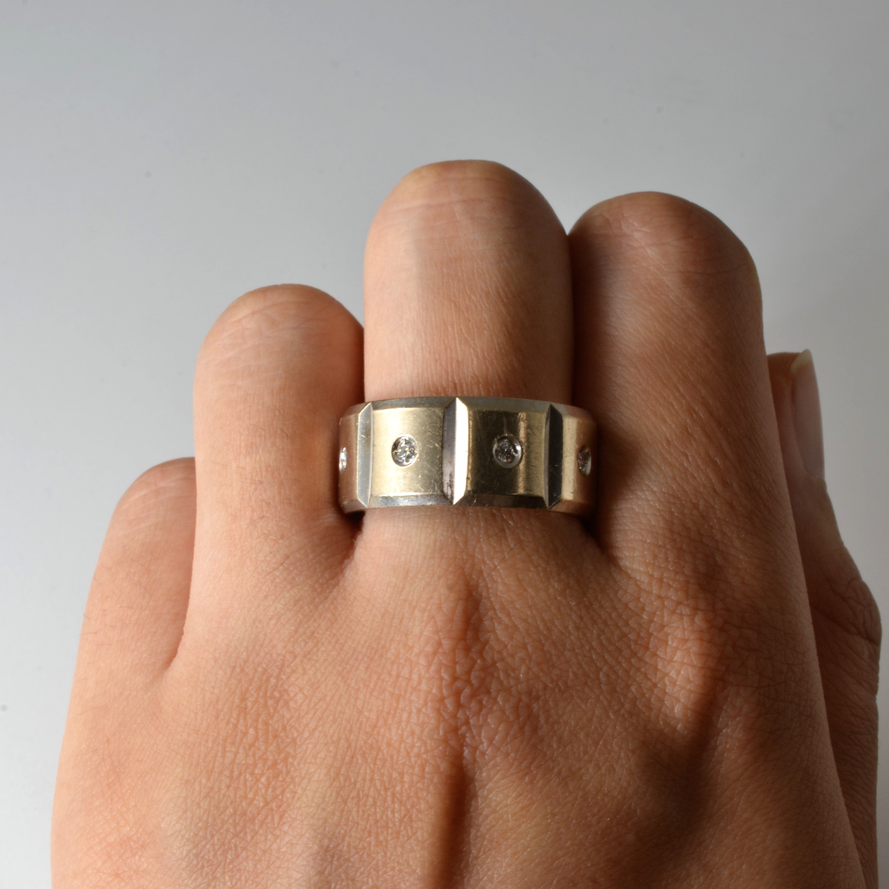 Flush Set Diamond Wide Band | 0.16ctw | SZ 10.5 |