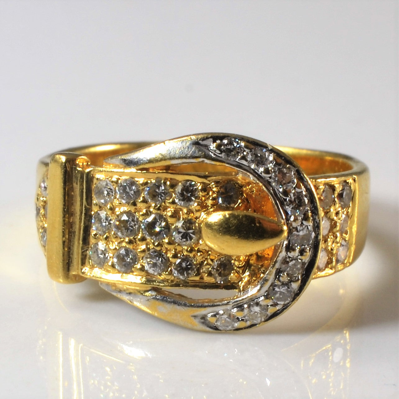 Diamond Buckle Ring | 0.33ctw | SZ 5 |