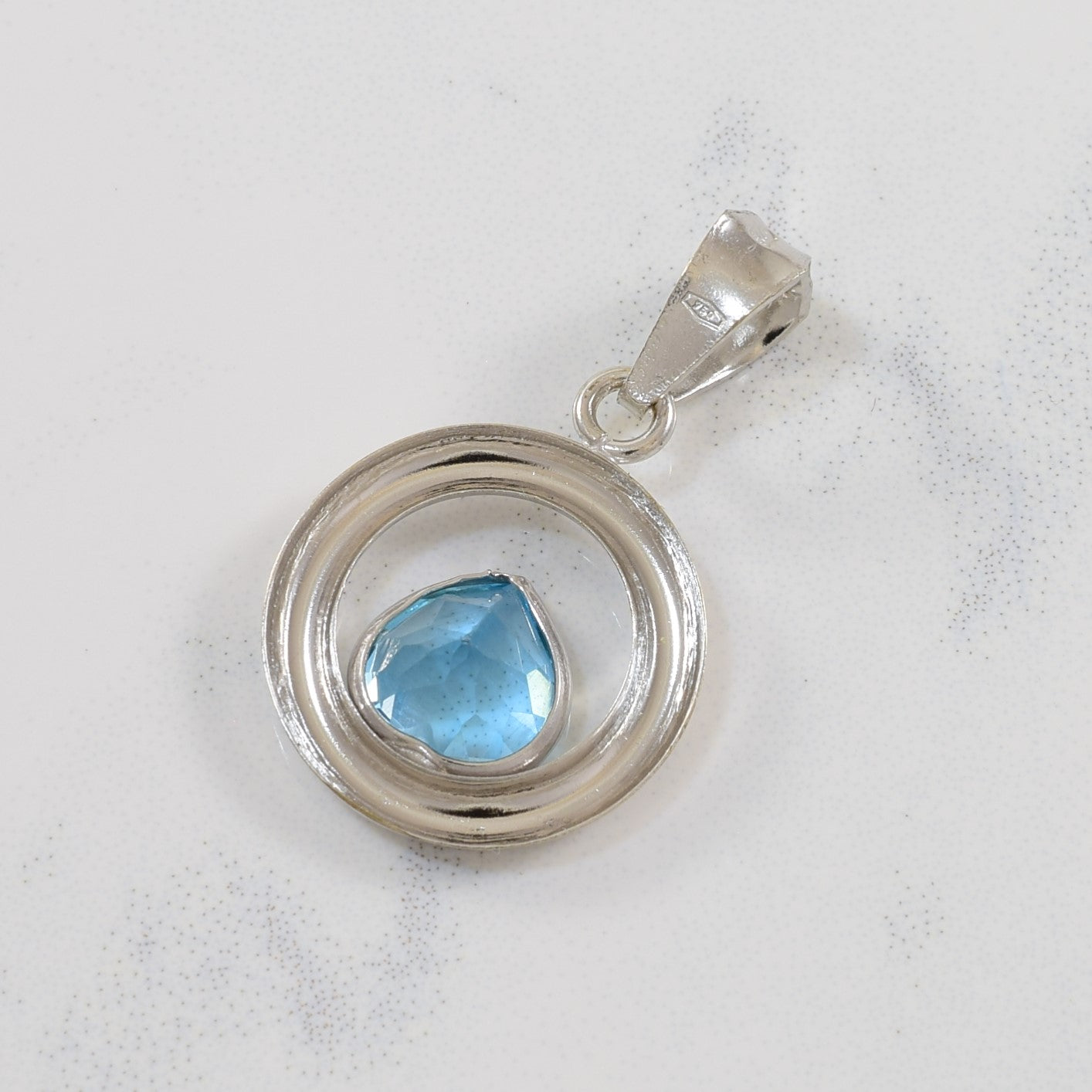 White Gold Blue Topaz Pendant | 1.35ct |