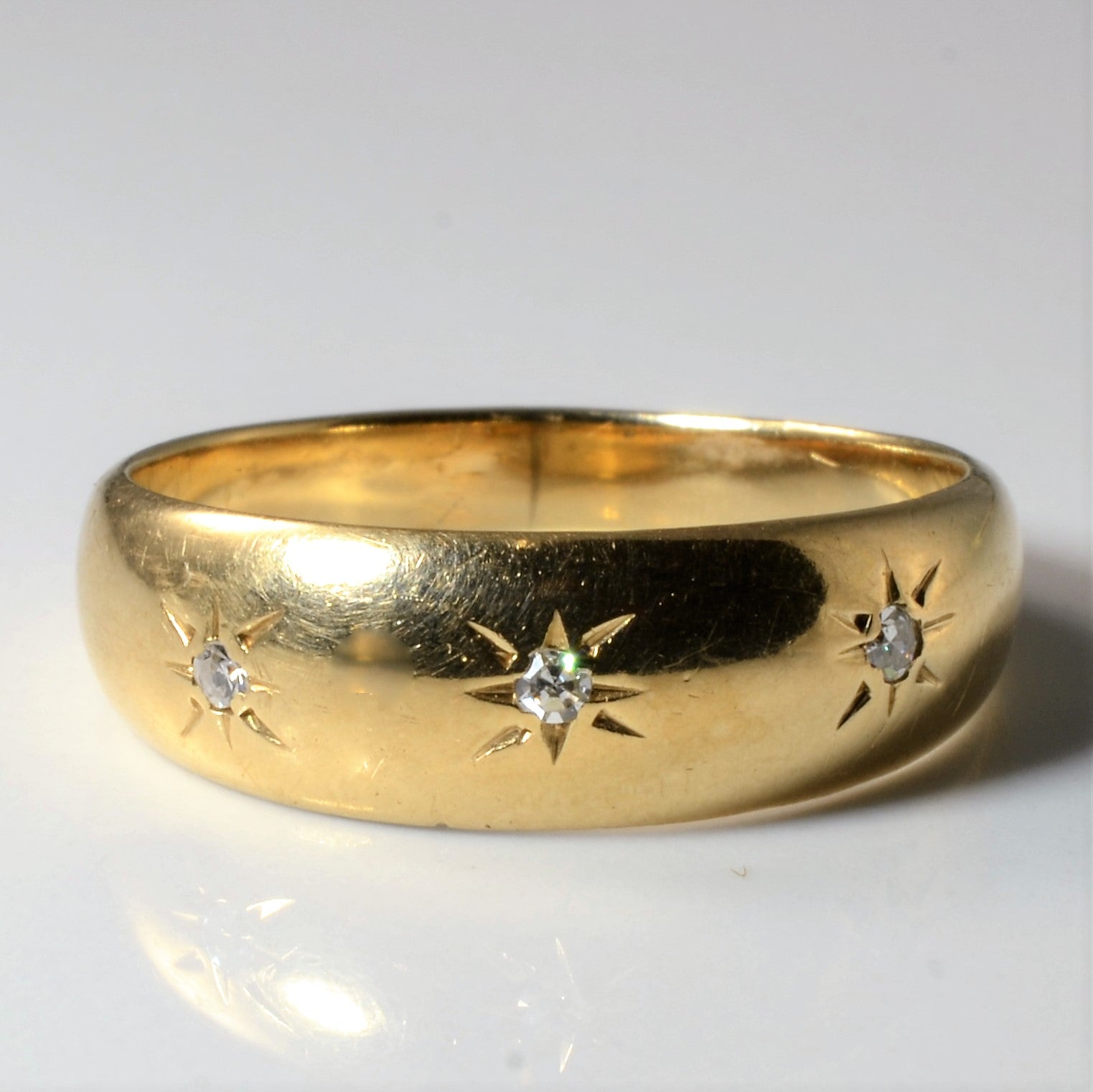 Starburst Three Stone Diamond Ring | 0.075ctw | SZ 11.75 |