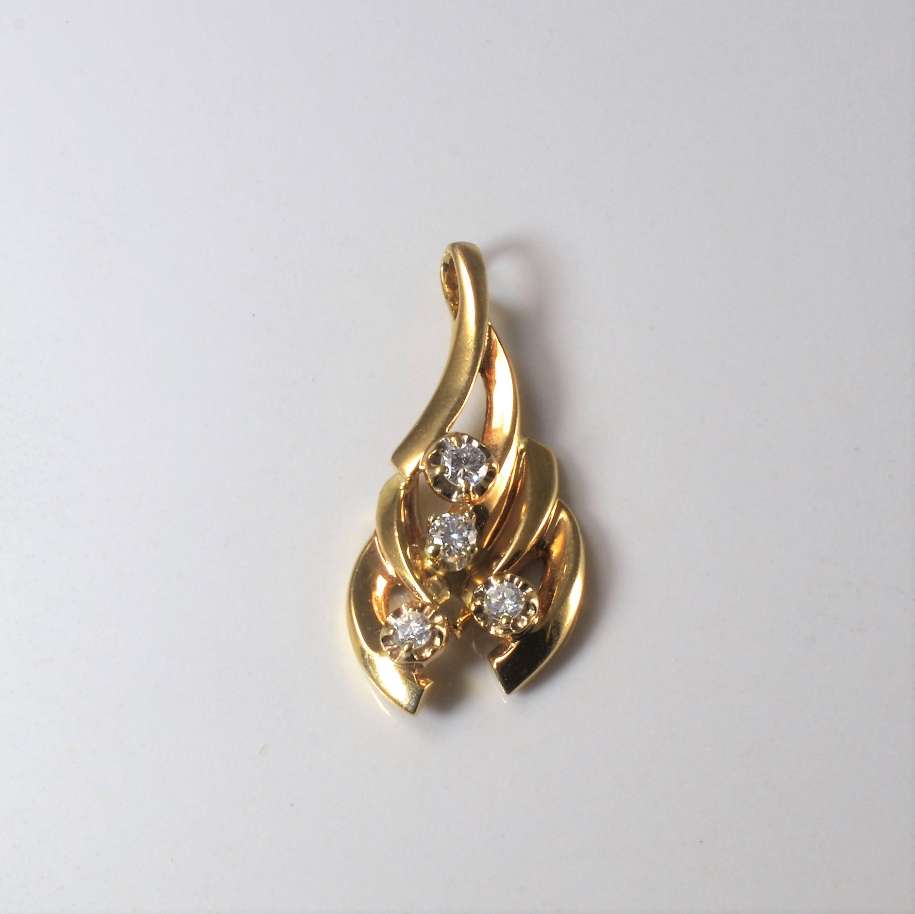 Tiered Diamond Pendant | 0.26ctw |