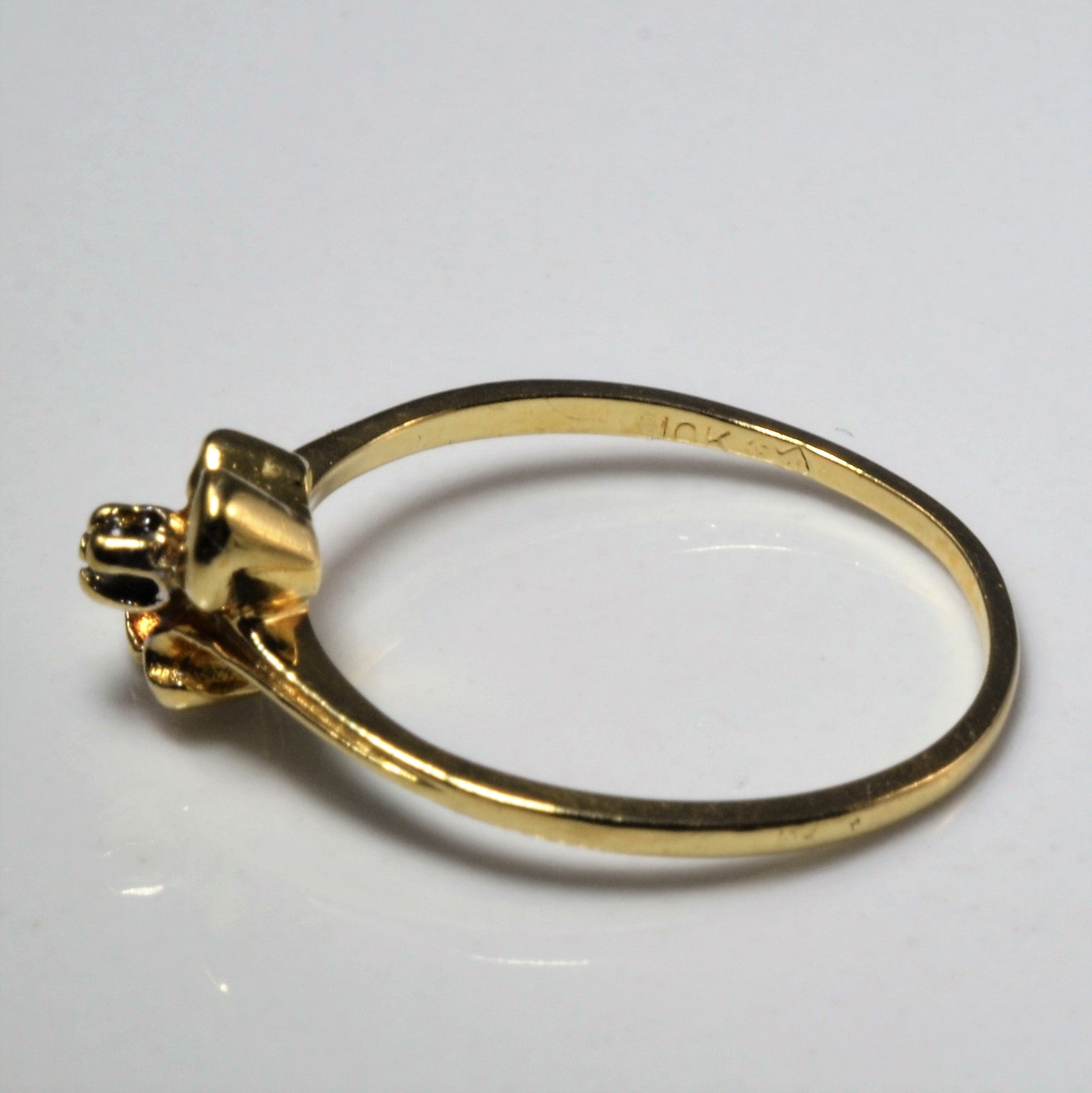 Diamond Twist Ring | 0.02ct | SZ 6.25 |