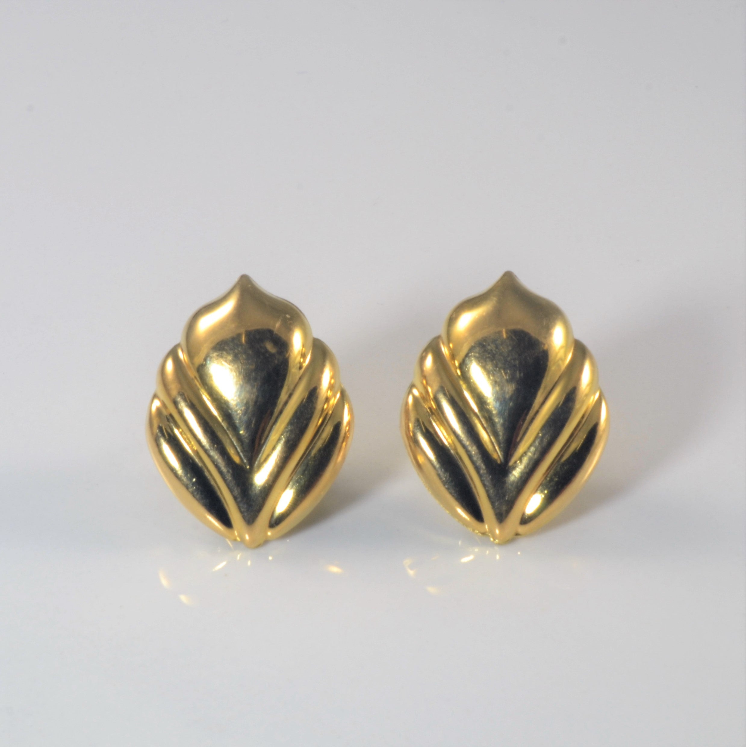 Textured Clip Stud Earrings |