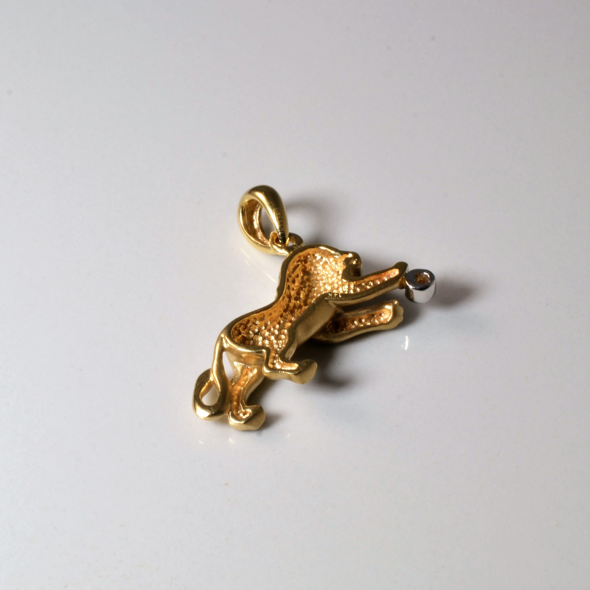 Solitaire Diamond Lion Pendant | 0.04ct |