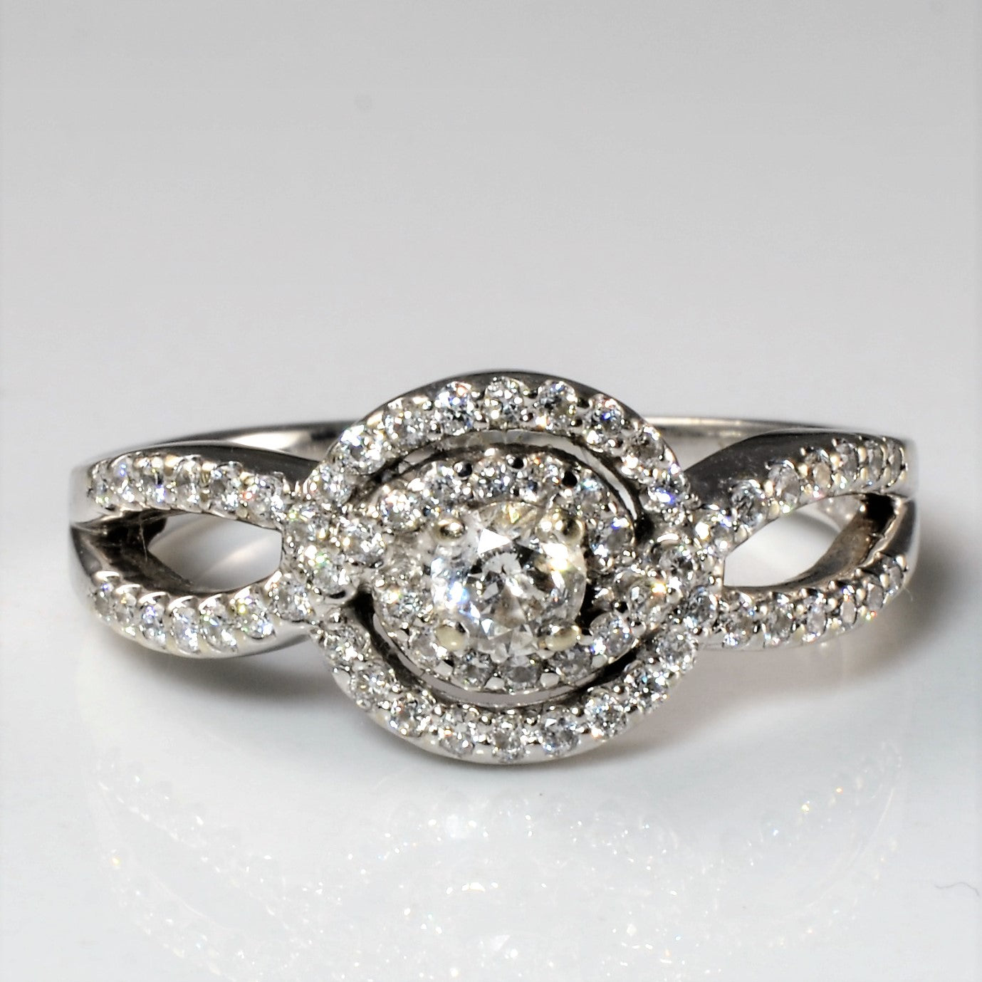 Pave Diamond Halo Engagement Ring | 0.46ctw| SZ 6.75 |