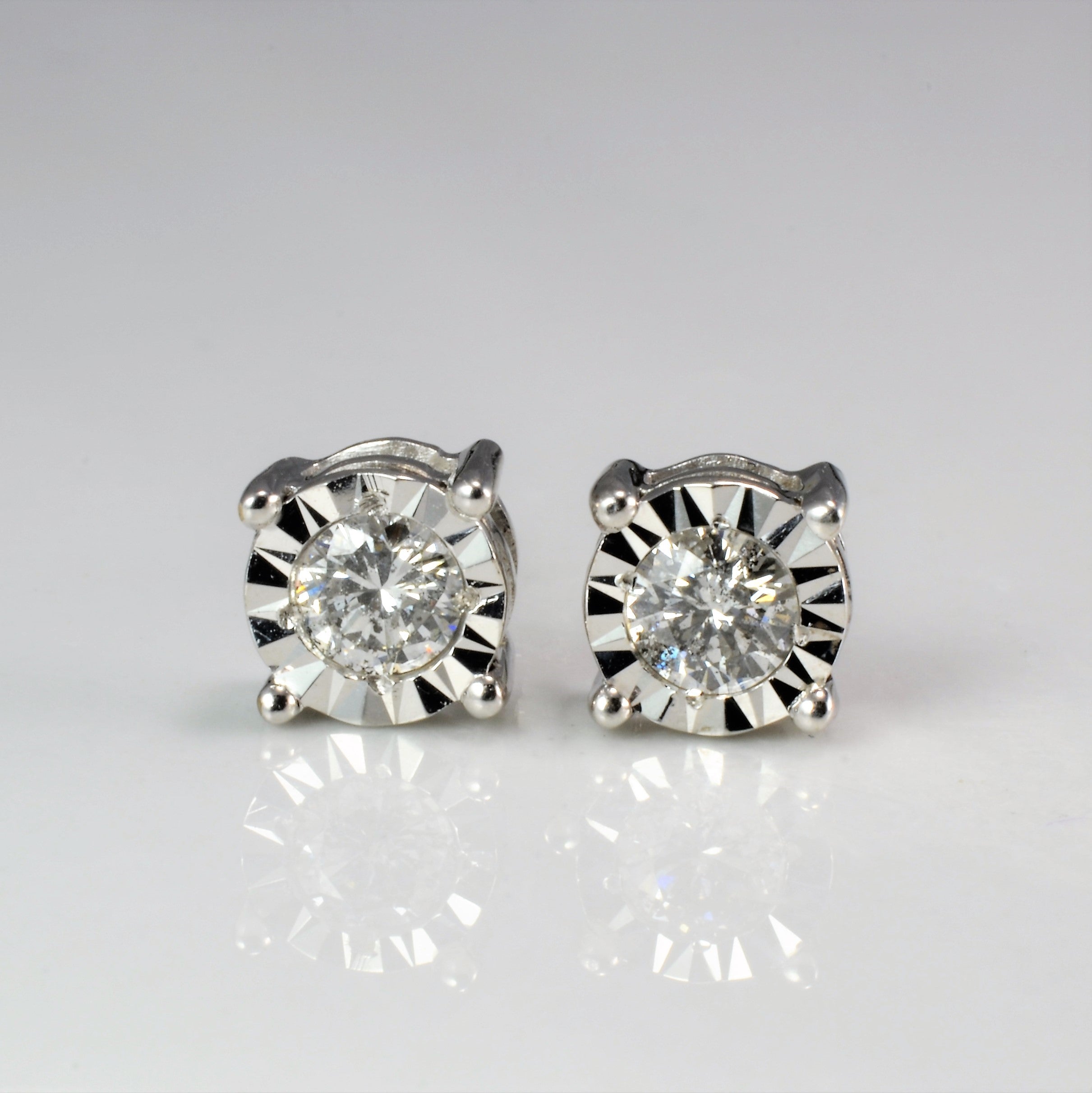 Illusion Set Diamond Stud Earrings 0.30 ctw 100 Ways