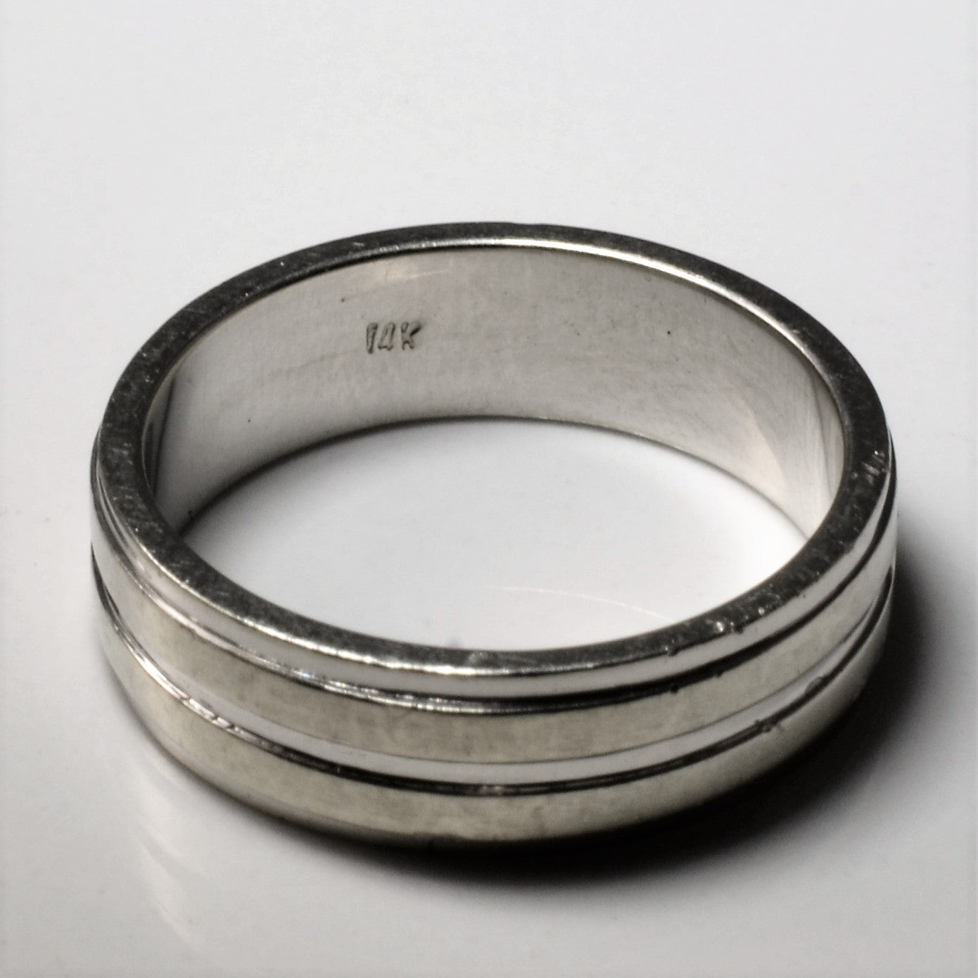 Flush Set Diamond Band | 0.03ct | SZ 8.5 |