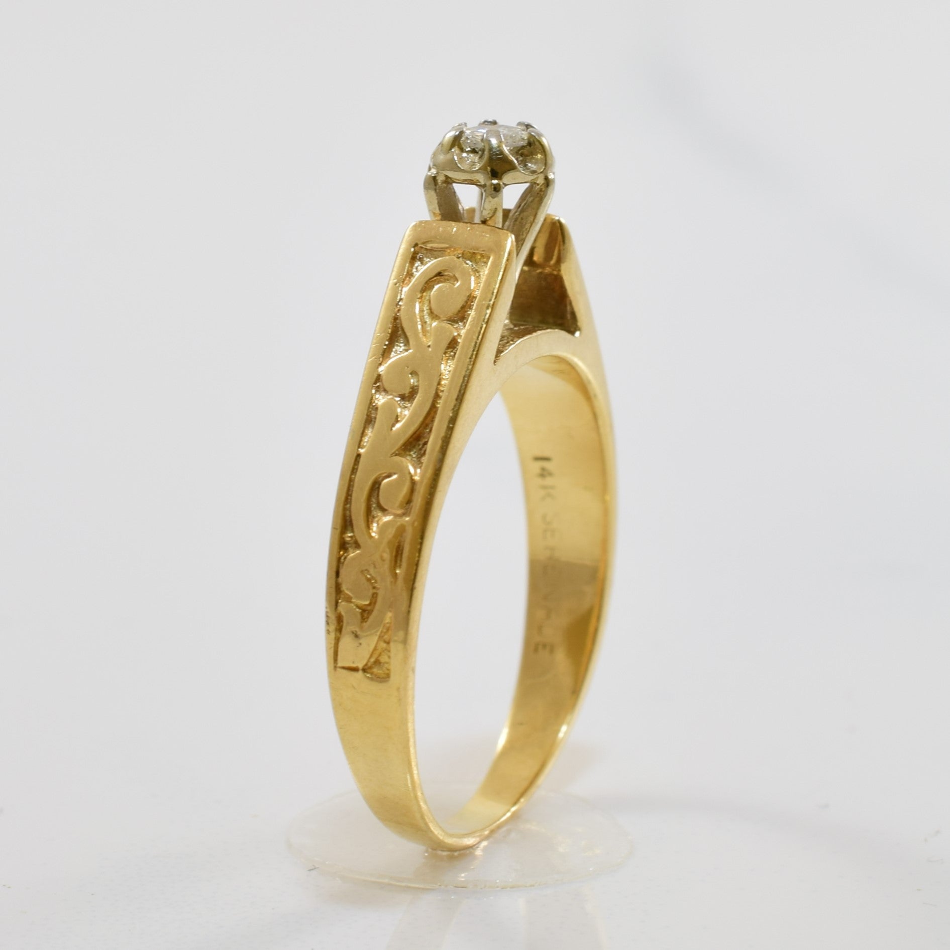 Vine Detailed Diamond Cathedral Ring | 0.08ct | SZ 7 |