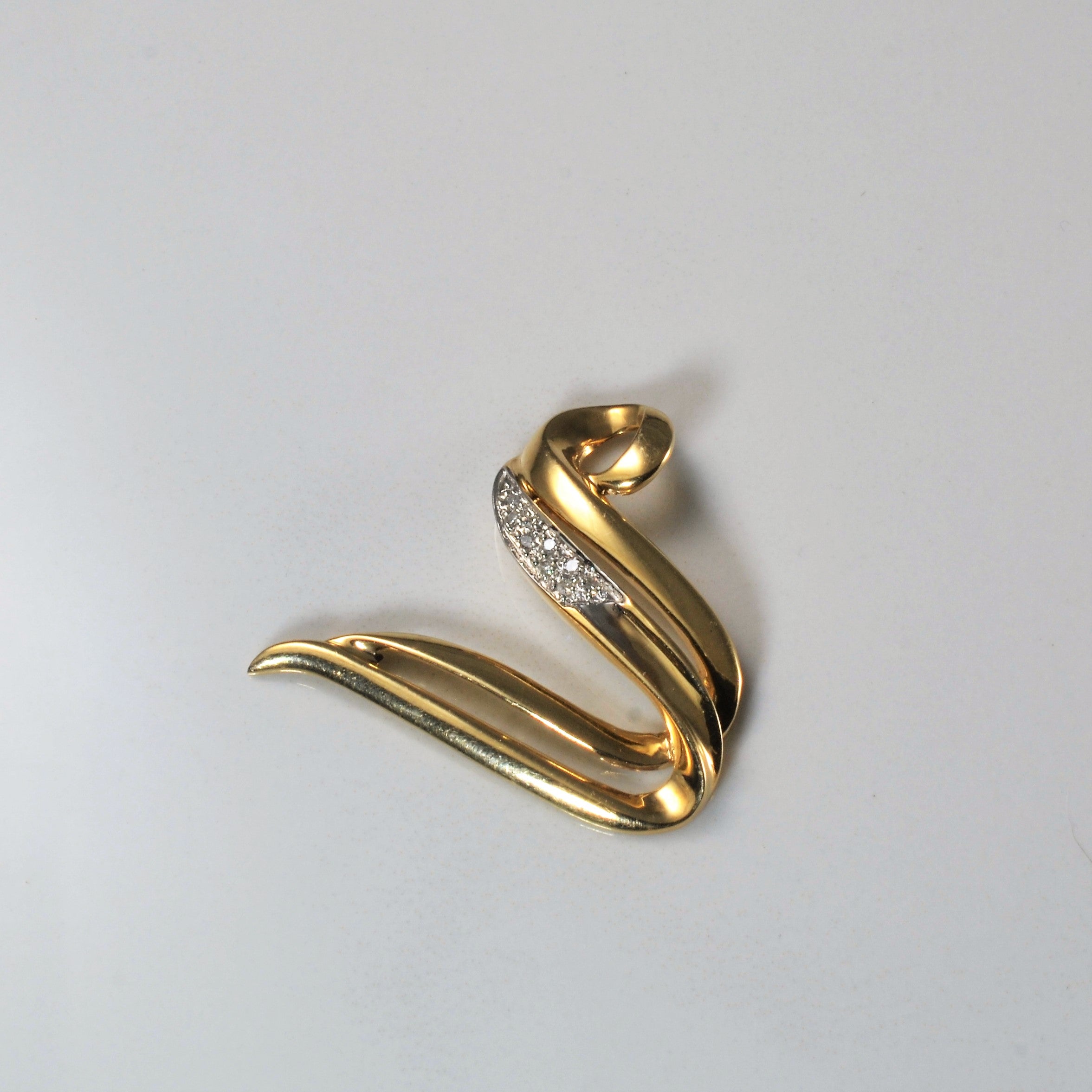 Abstract Diamond Wave Pendant | 0.045ctw |