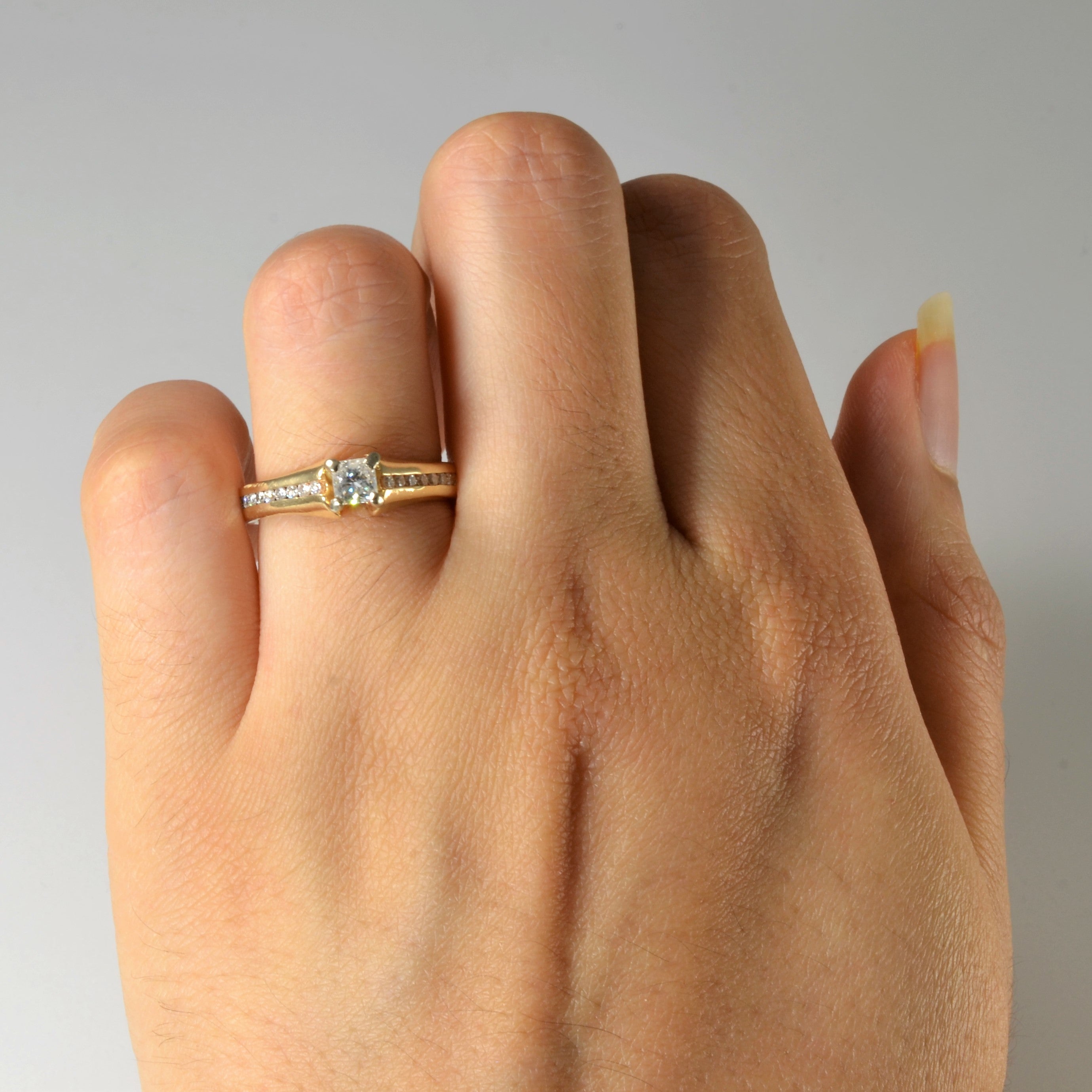 Bague de fiançailles en diamant taille princesse sertie de diamants | 0,50 ct | Taille 5,25 |