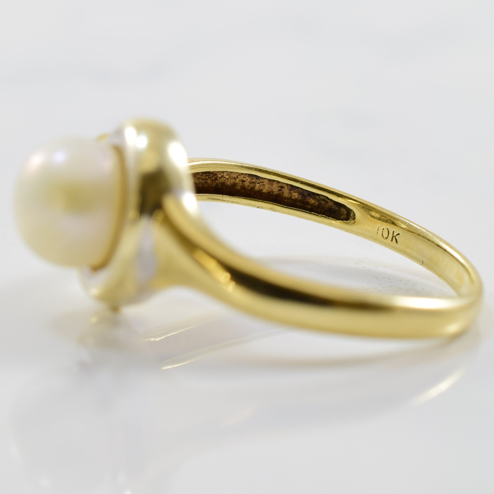 Pearl & Diamond Bypass Ring | 0.03ctw, 1.94ct | SZ 6.5 |