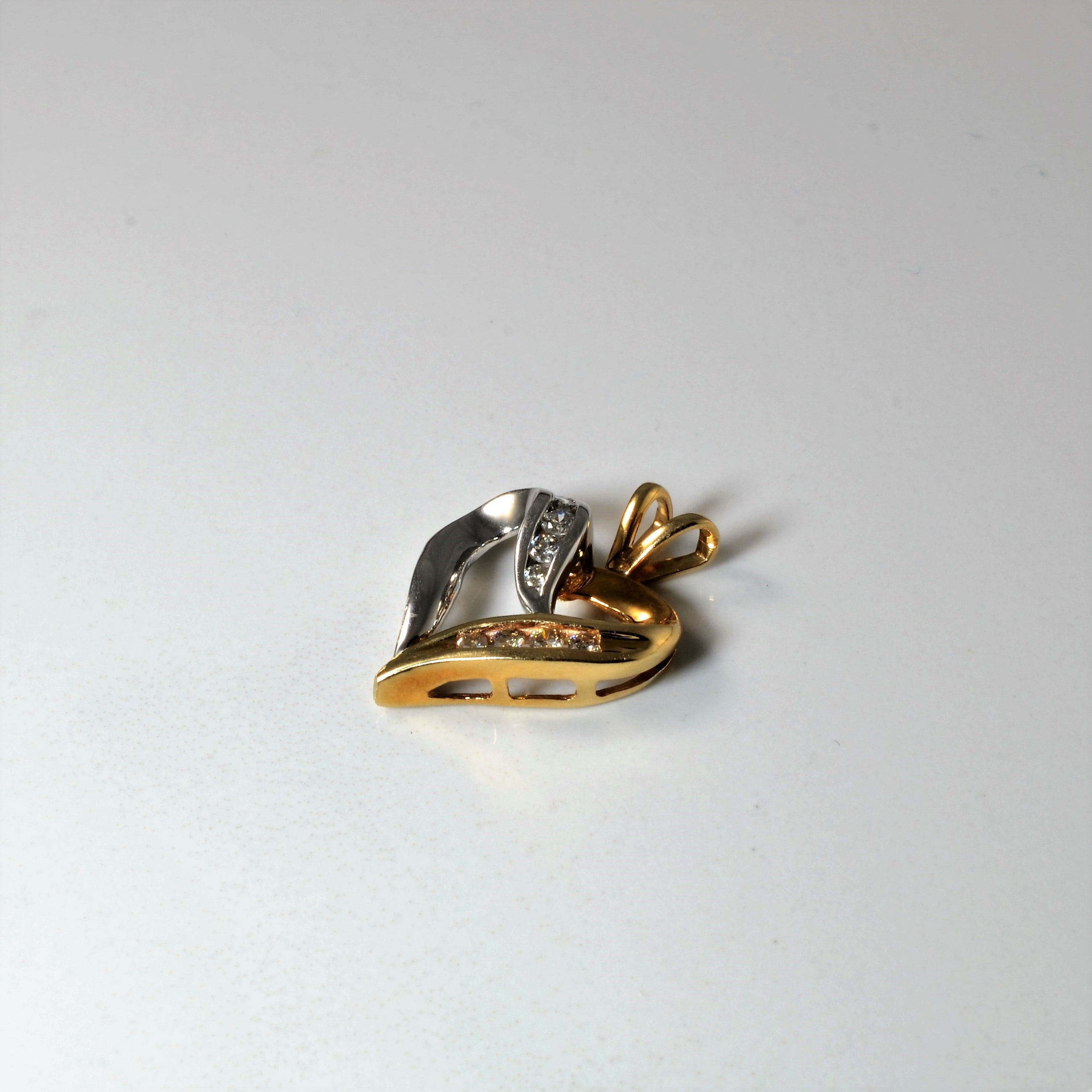 Two Tone Diamond Heart Pendant | 0.20ctw |