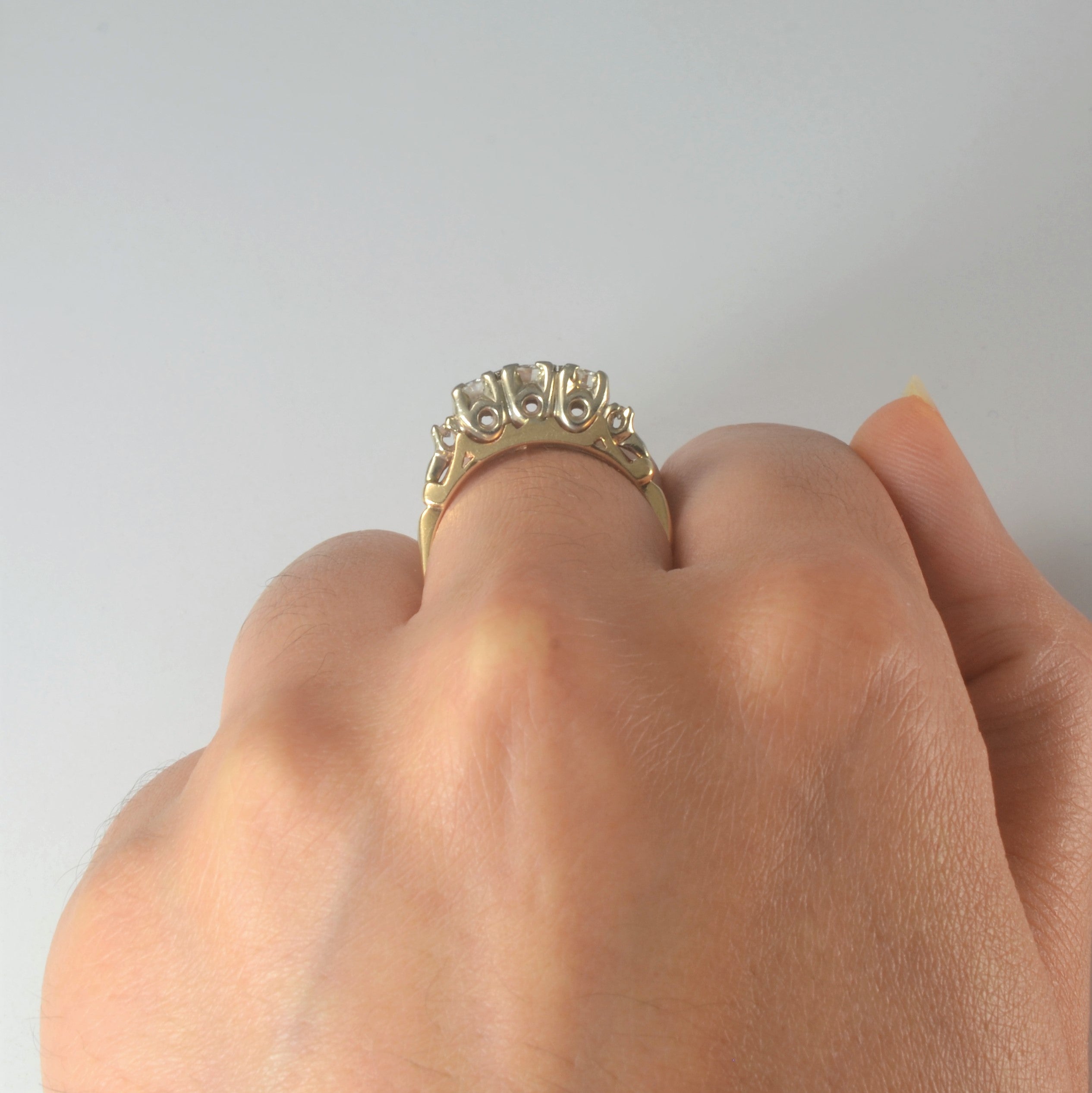 1960s Five Stone Diamond Ring | 0.49ctw | SZ 8 |