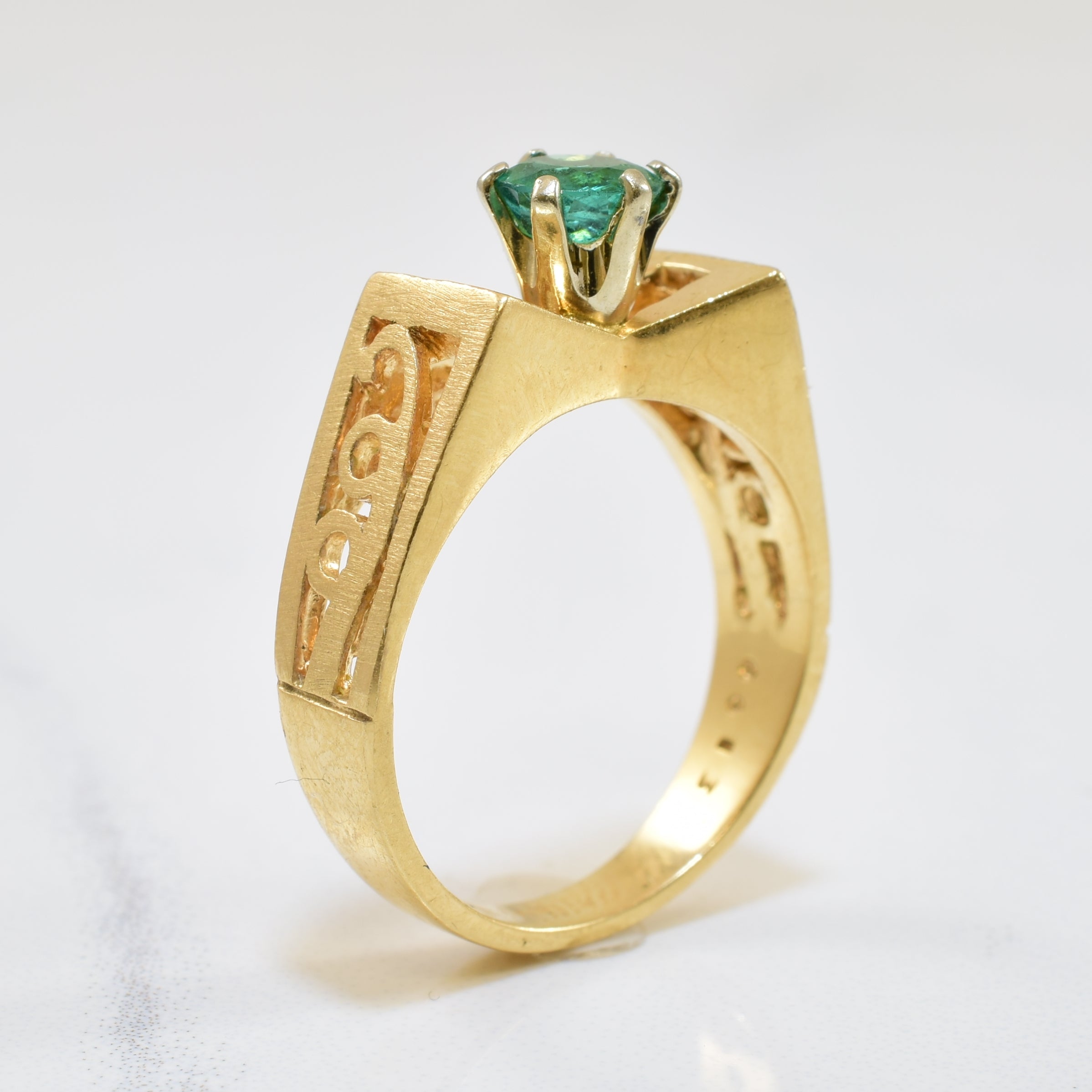 Solitaire Emerald Ring | 0.50ct | SZ 6 |