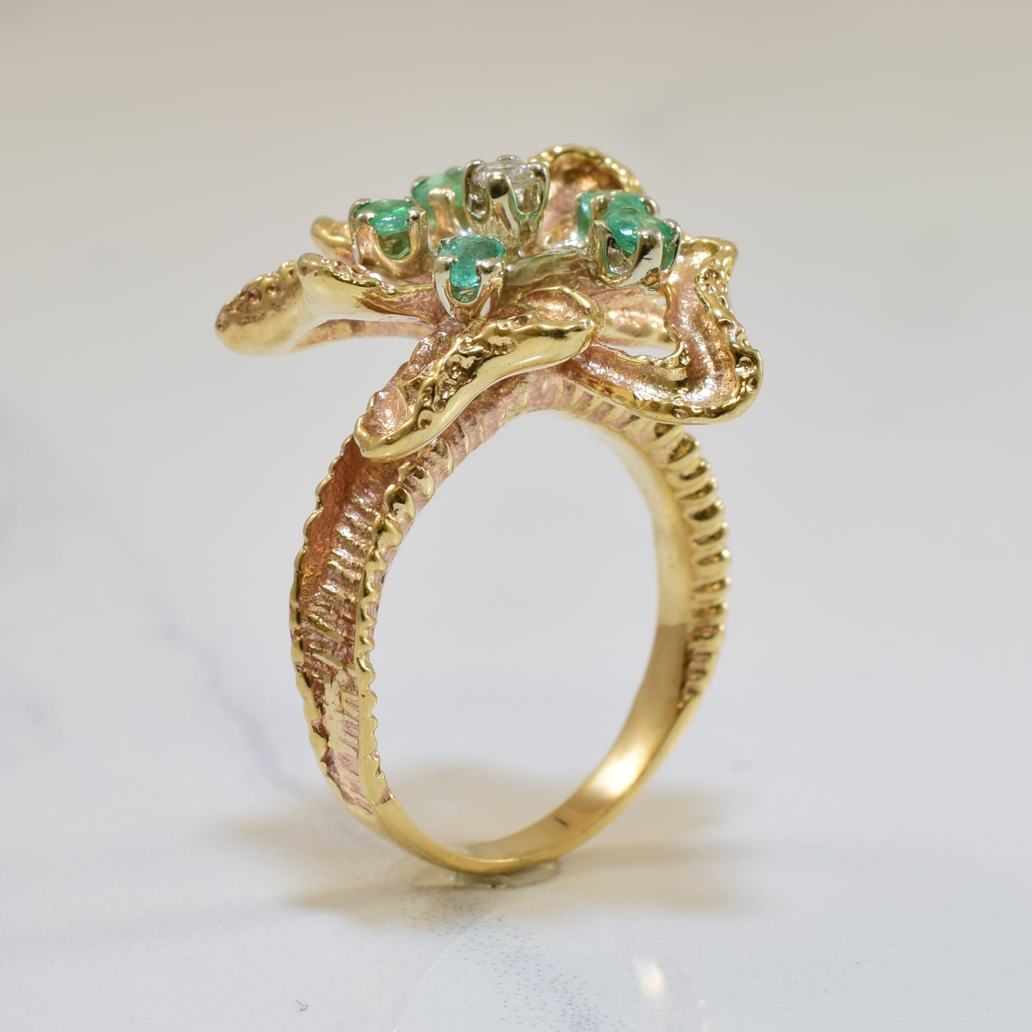 Emerald & Diamond Floral Ring | 0.20ctw, 0.03ct | SZ 5.25 |