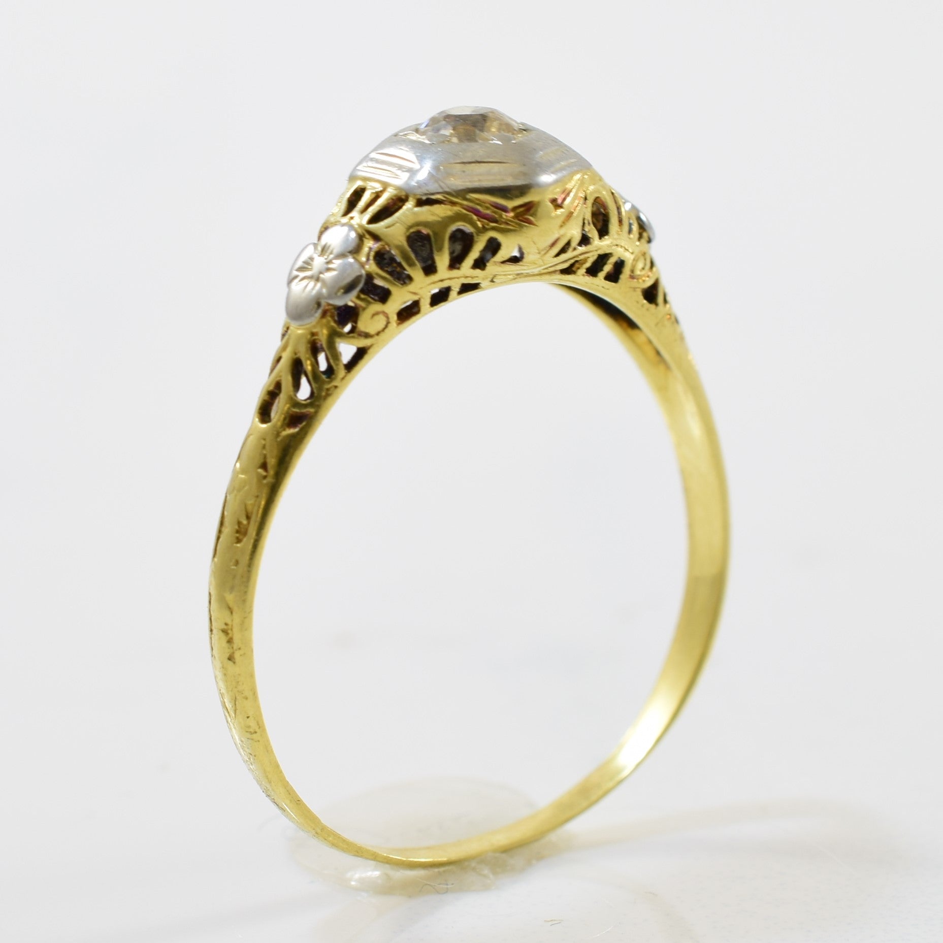 Late 1920s Old Mine Diamond Ring | 0.17ct | SZ 9.5 |