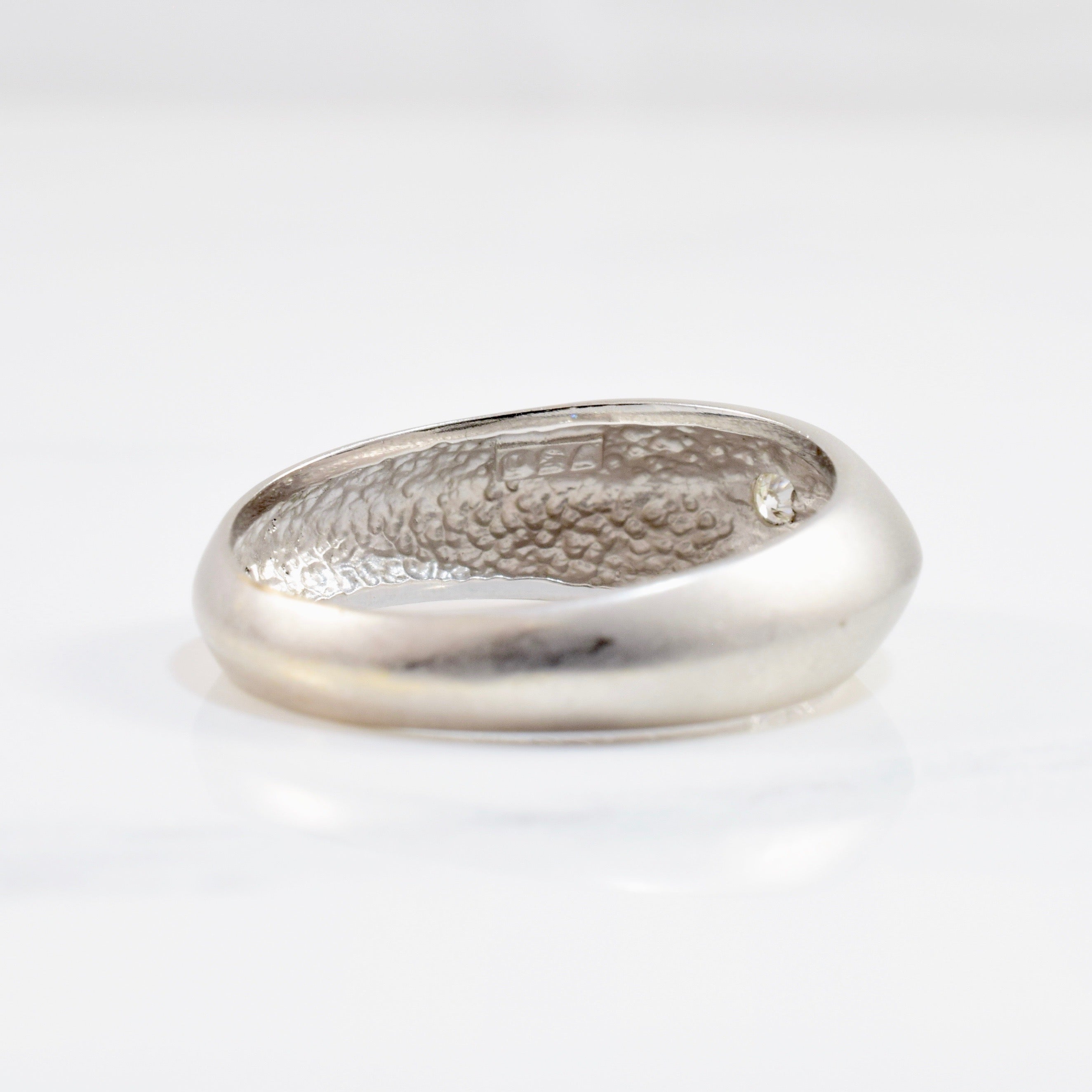 Bague large sertie de diamants à bords tranchants | 0,03 ct au total | Taille 7,75 |