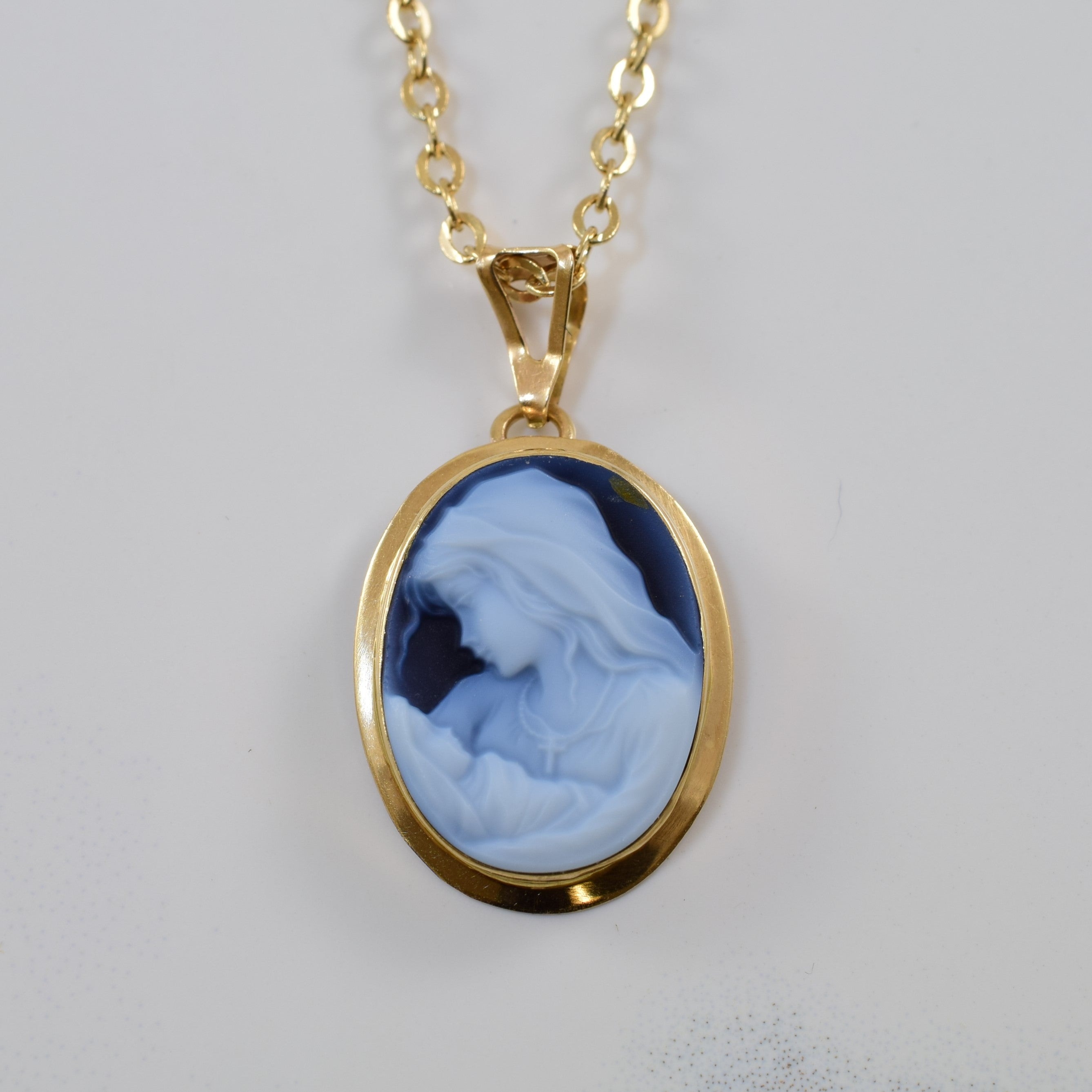 Collier camée Mère et Enfant | 4,60 ct | 45,7 cm |
