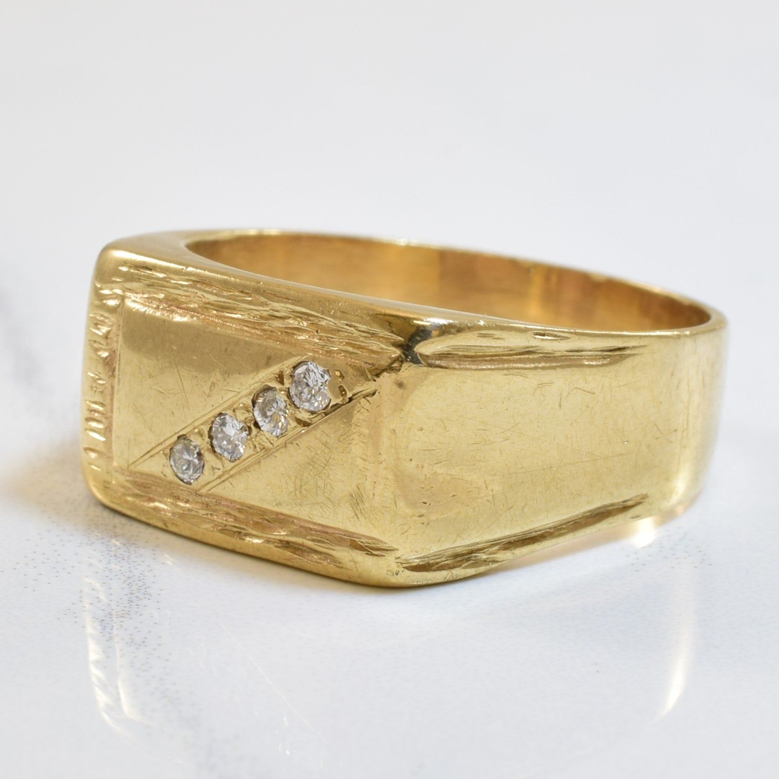 Diagonal Diamond Signet Ring | 0.08ctw | SZ 11 |