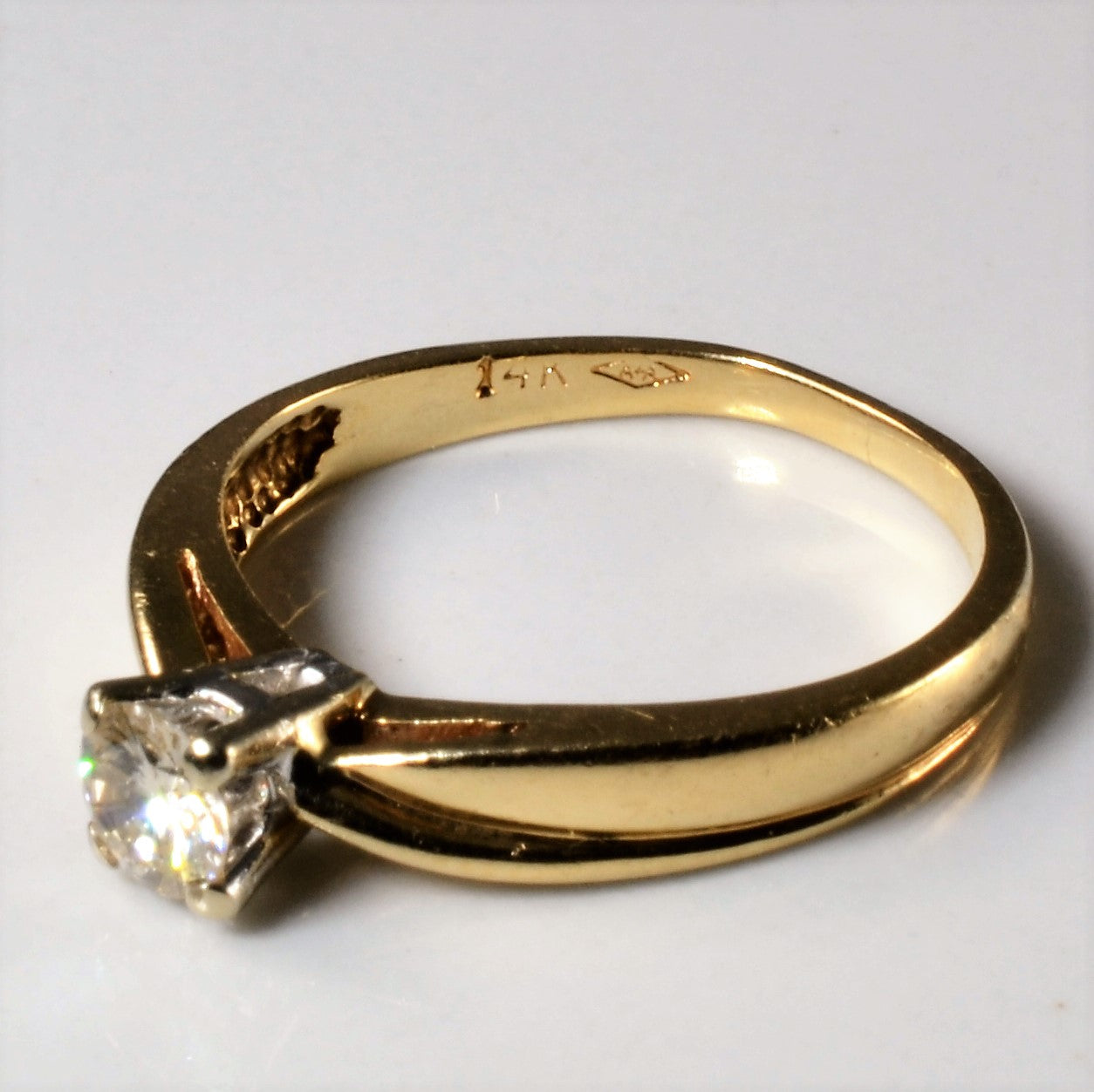 Solitaire Diamond Promise Ring | 0.27ct | 5.25 |